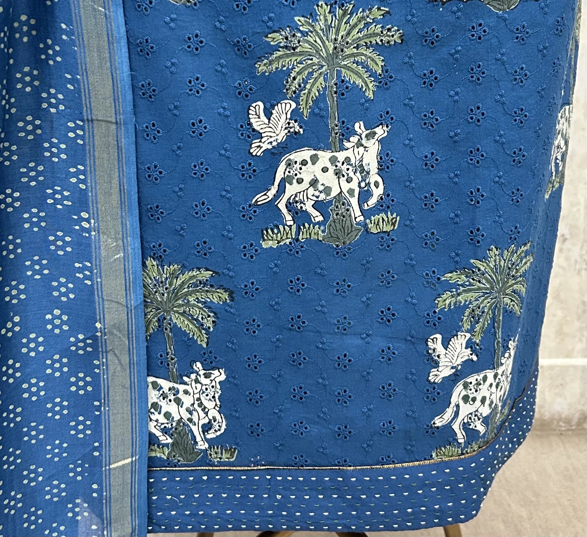 Elegant Hakuba Cotton Unstitched suit