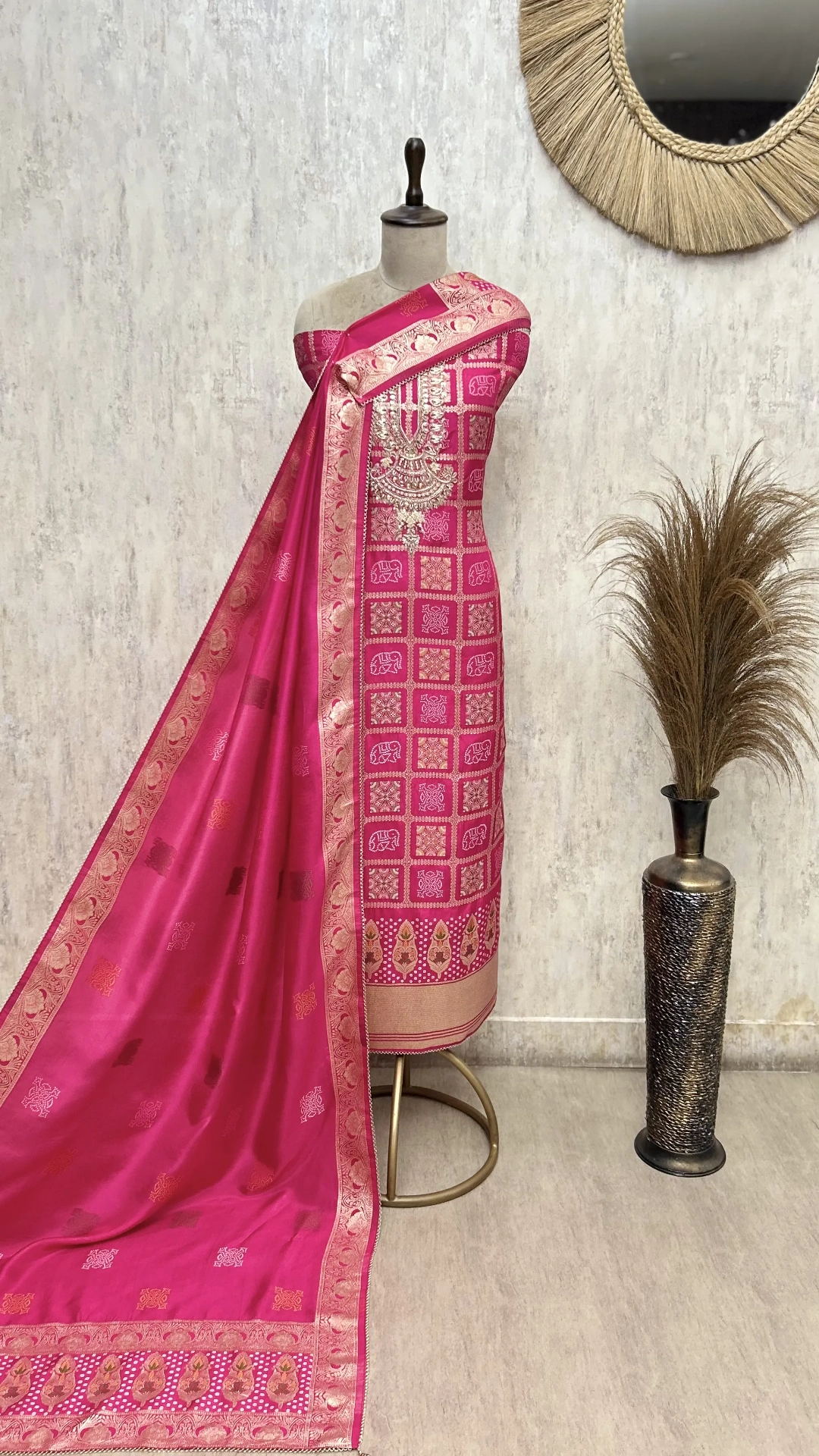 Graceful Dola Silk Unstitched Suits
