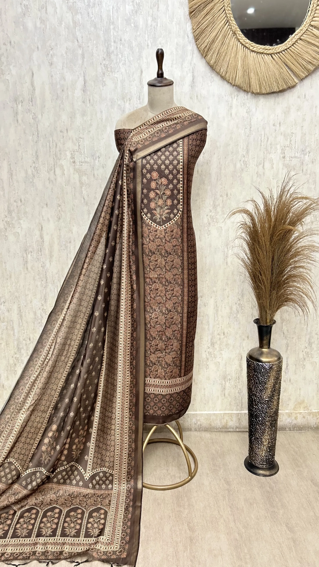 Exquisite Maheshwari Unstitched Suits