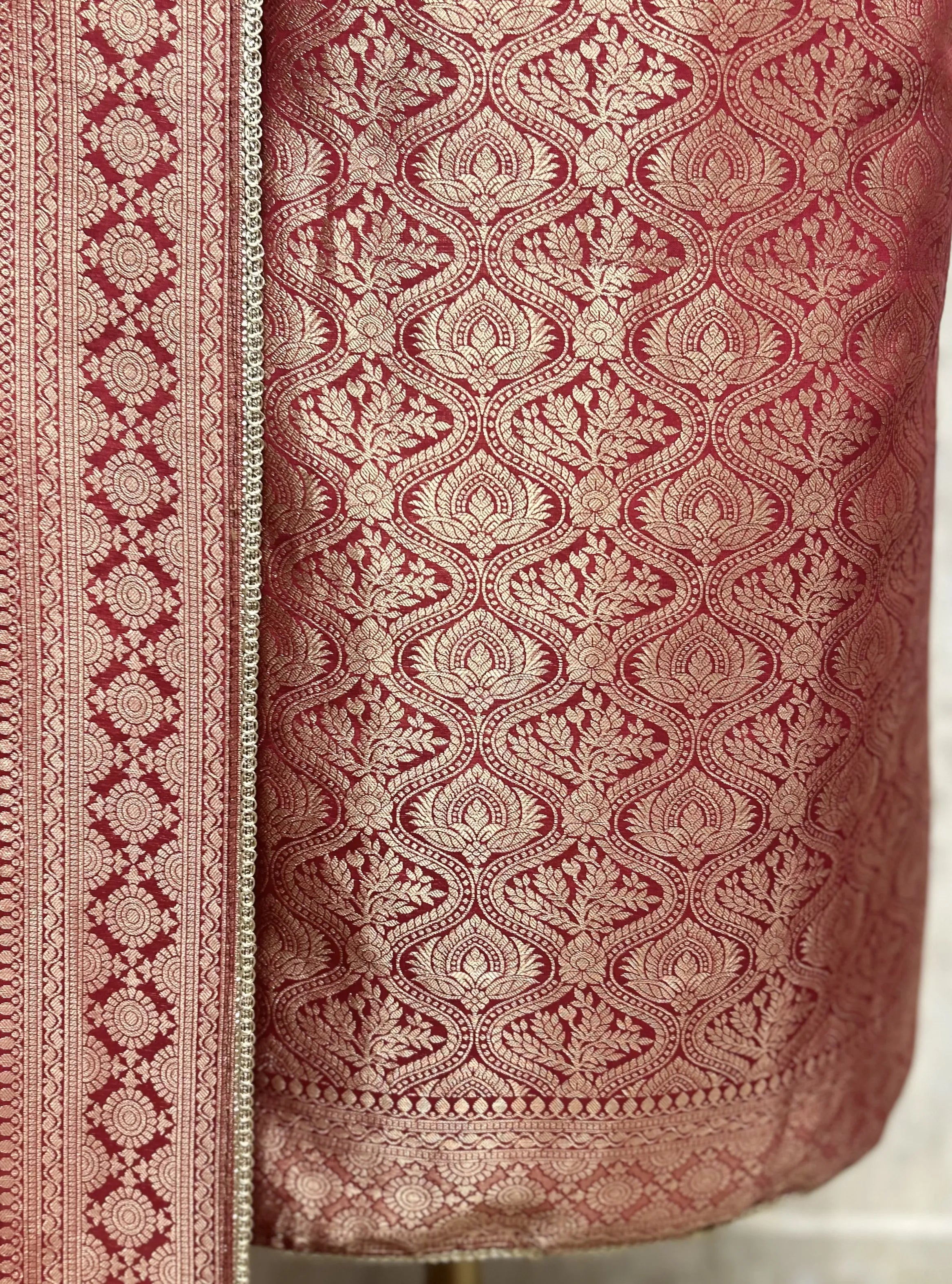 Regal Woven Elegance Unstitched Suits