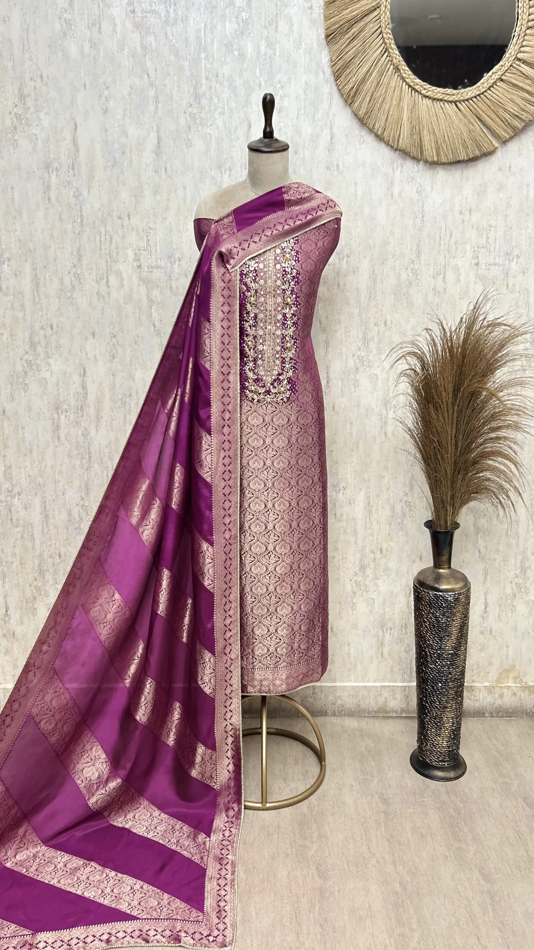 Regal Woven Elegance Unstitched Suits