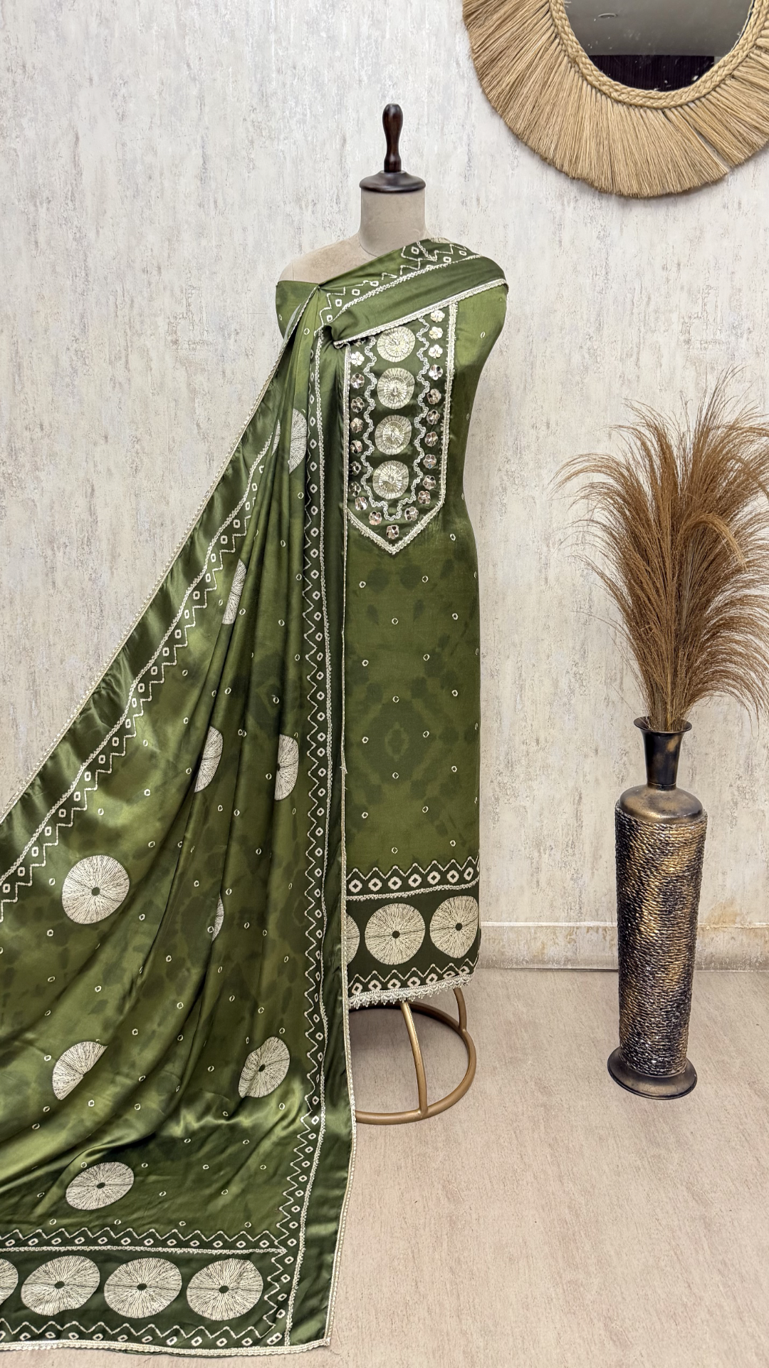 Gajji Silk Beauty Unstitched Suits