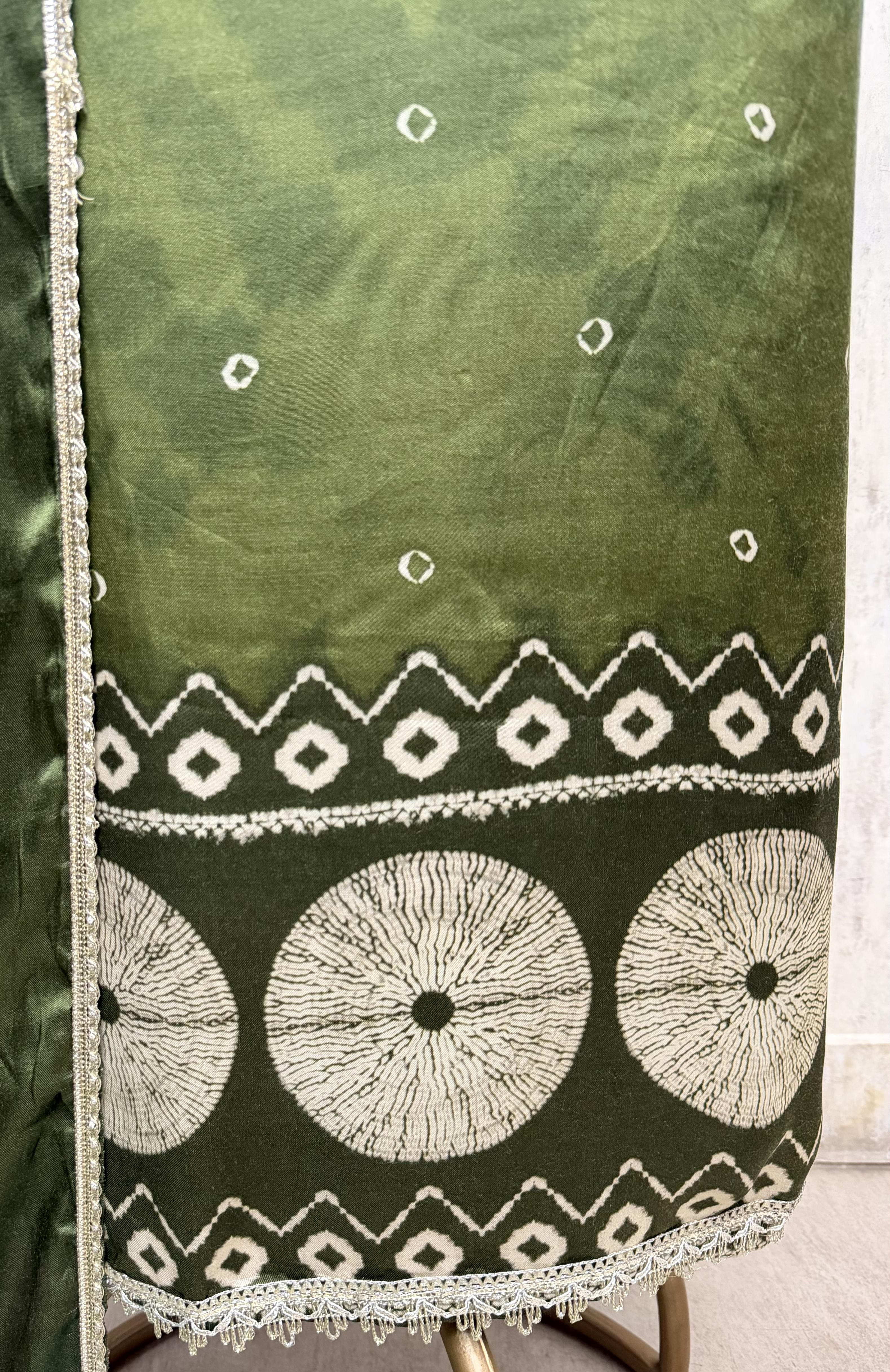 Gajji Silk Beauty Unstitched Suits