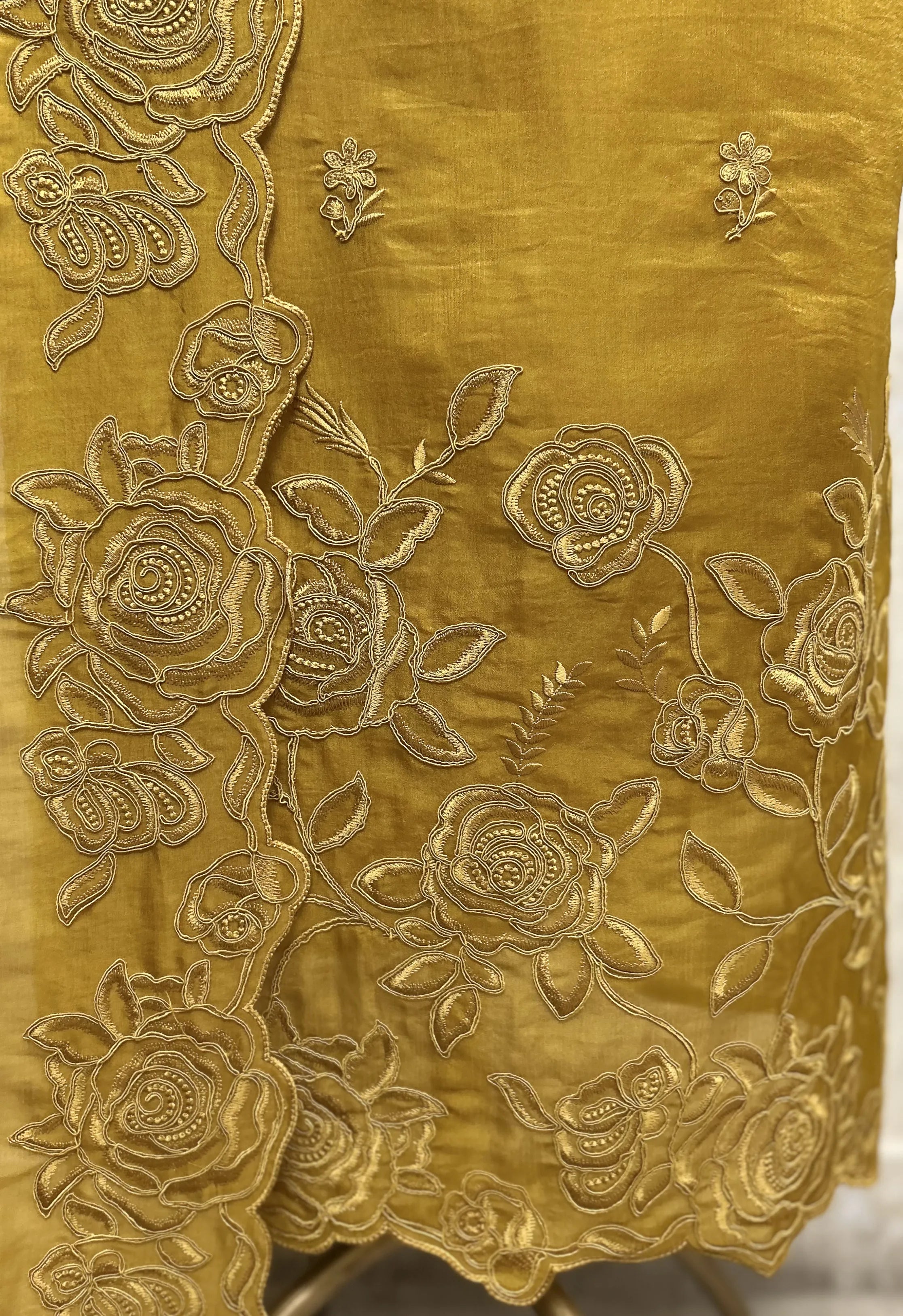 Floral Grace Glass Organza unstitched suit