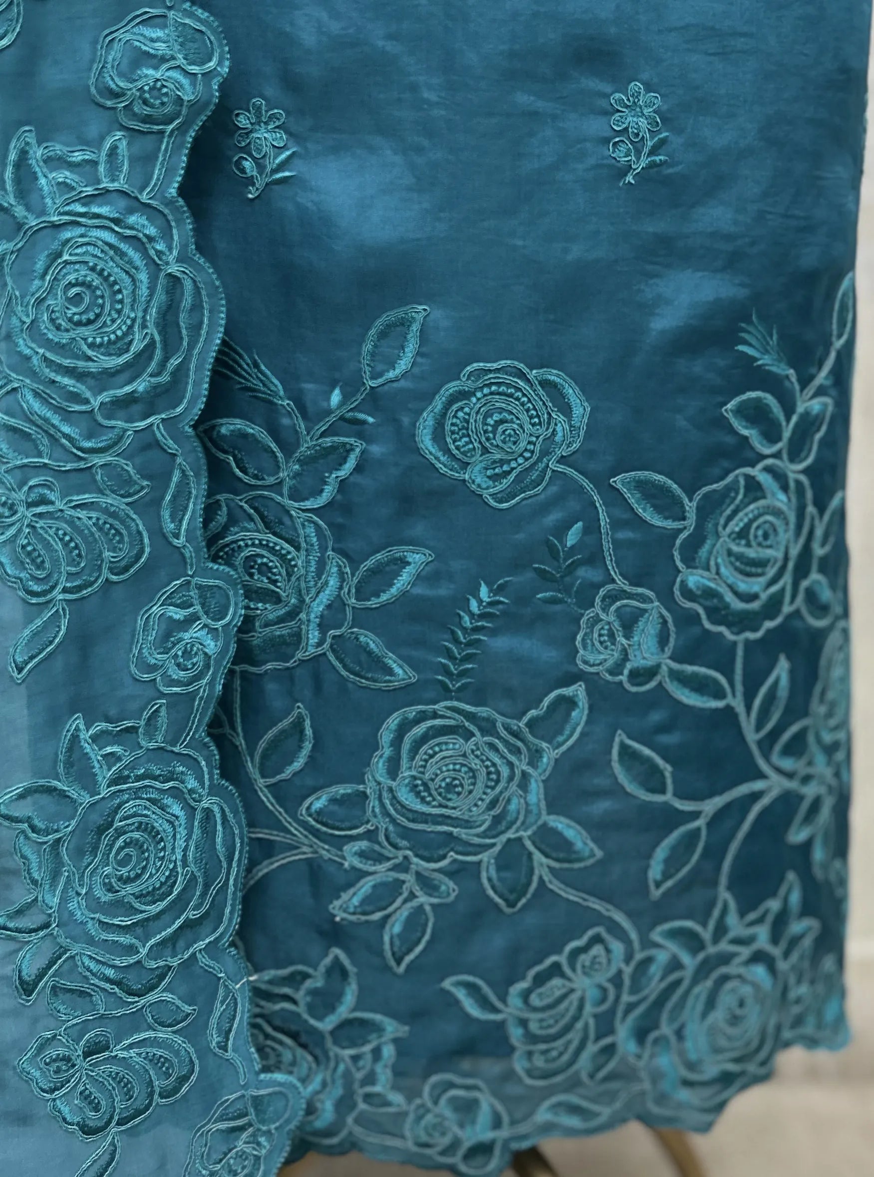 Floral Grace Glass Organza unstitched suit
