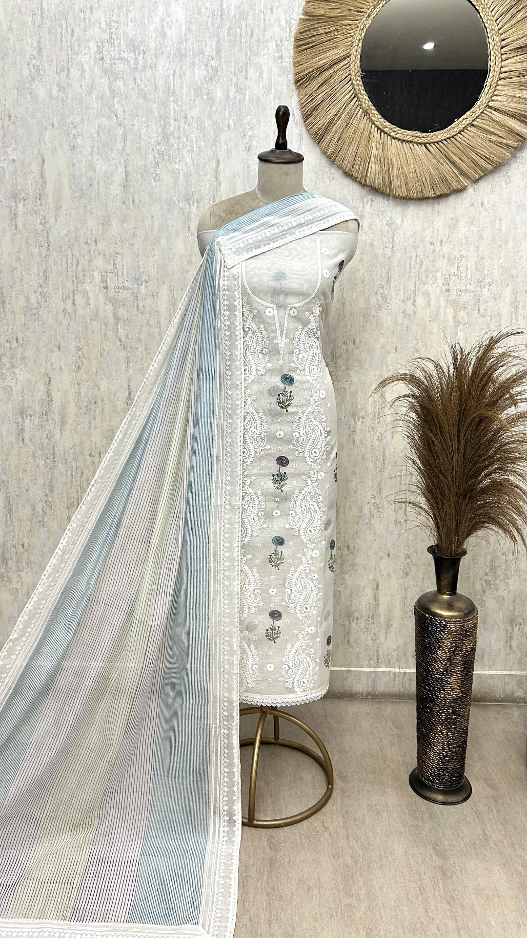 Blush Floral Elegance Mul cotton Unstitched suit