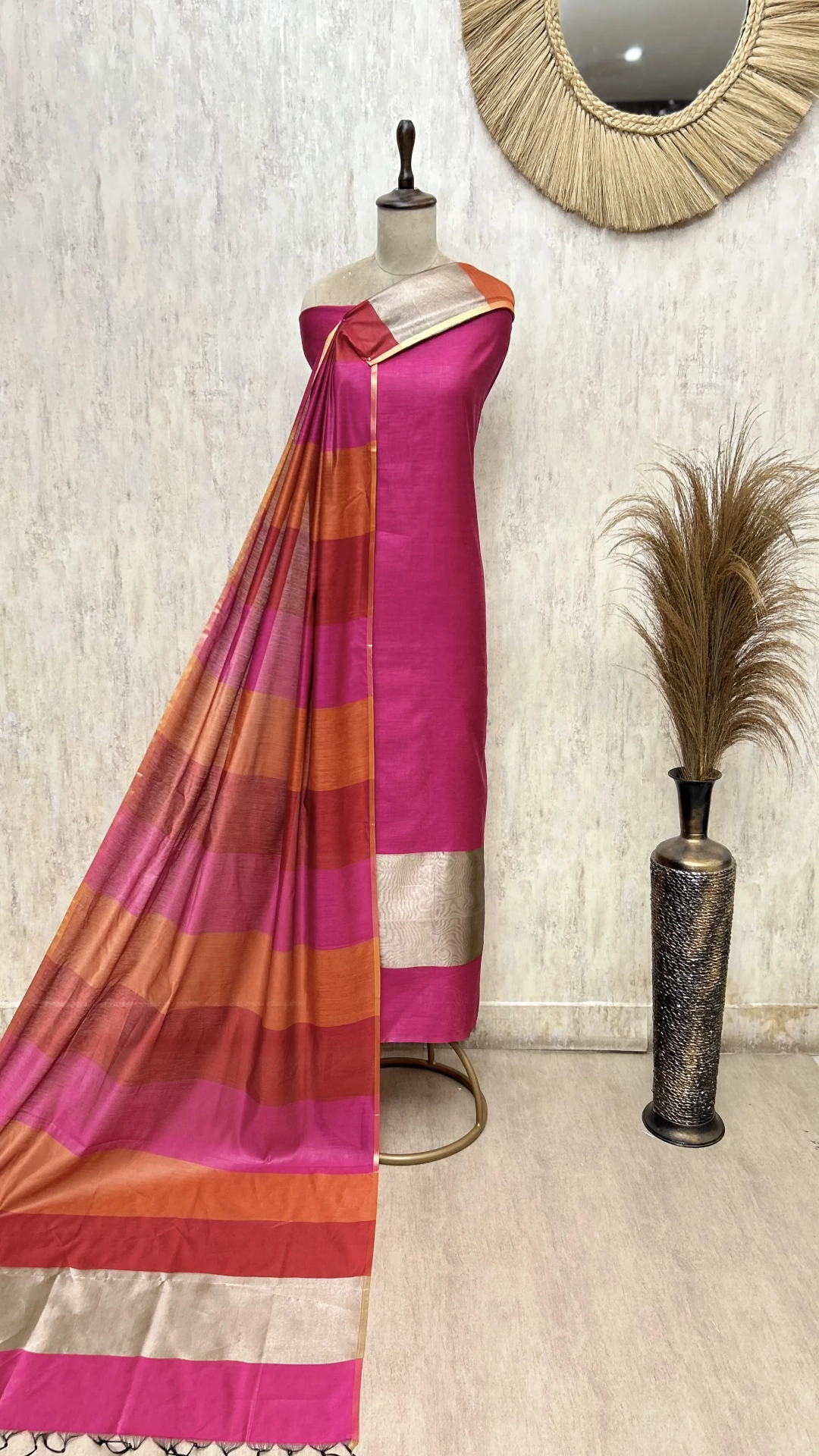 Graceful Maheshwari Unstitched Suits