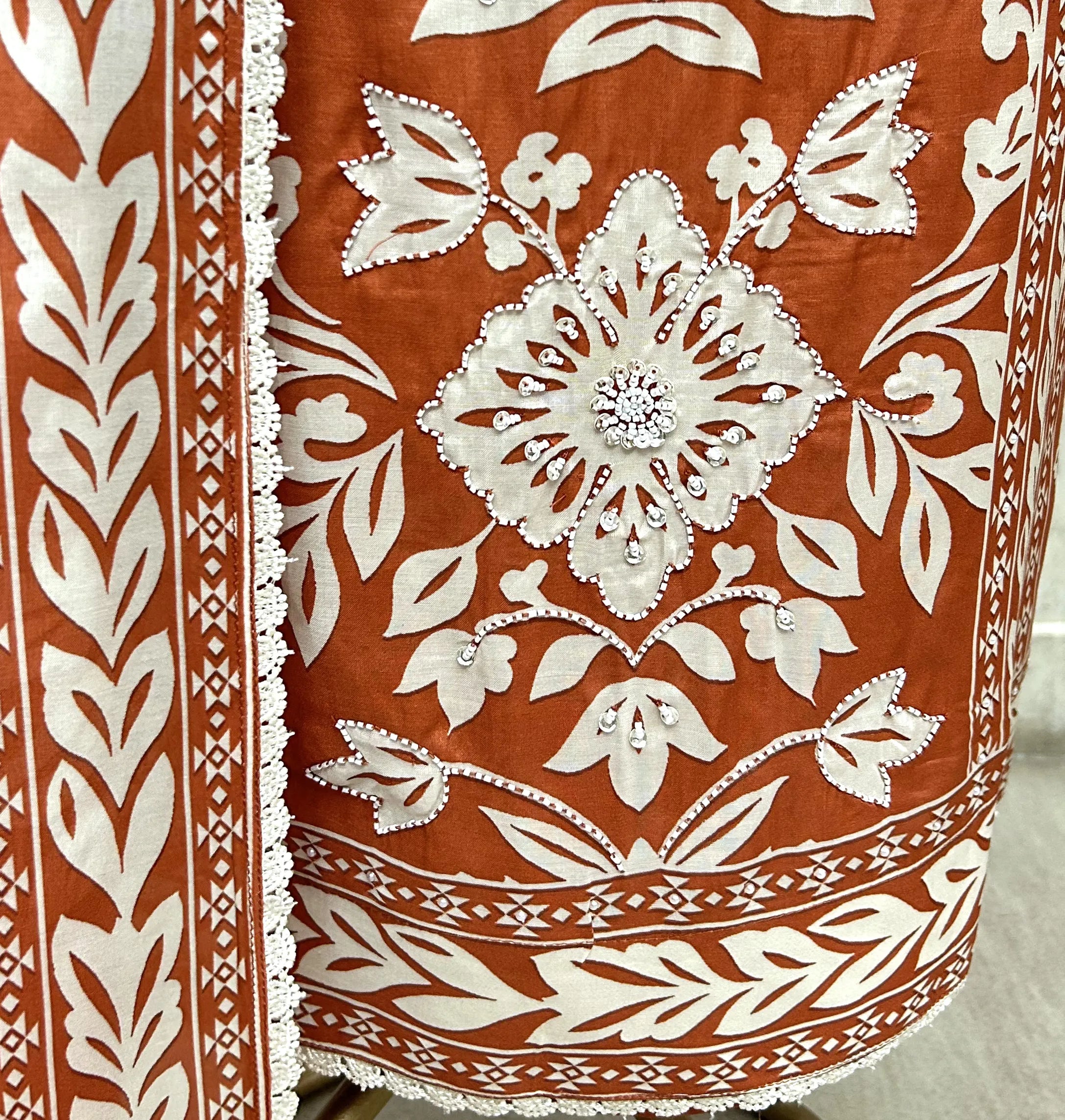 Floral Elegance Muslin Unstitched suit