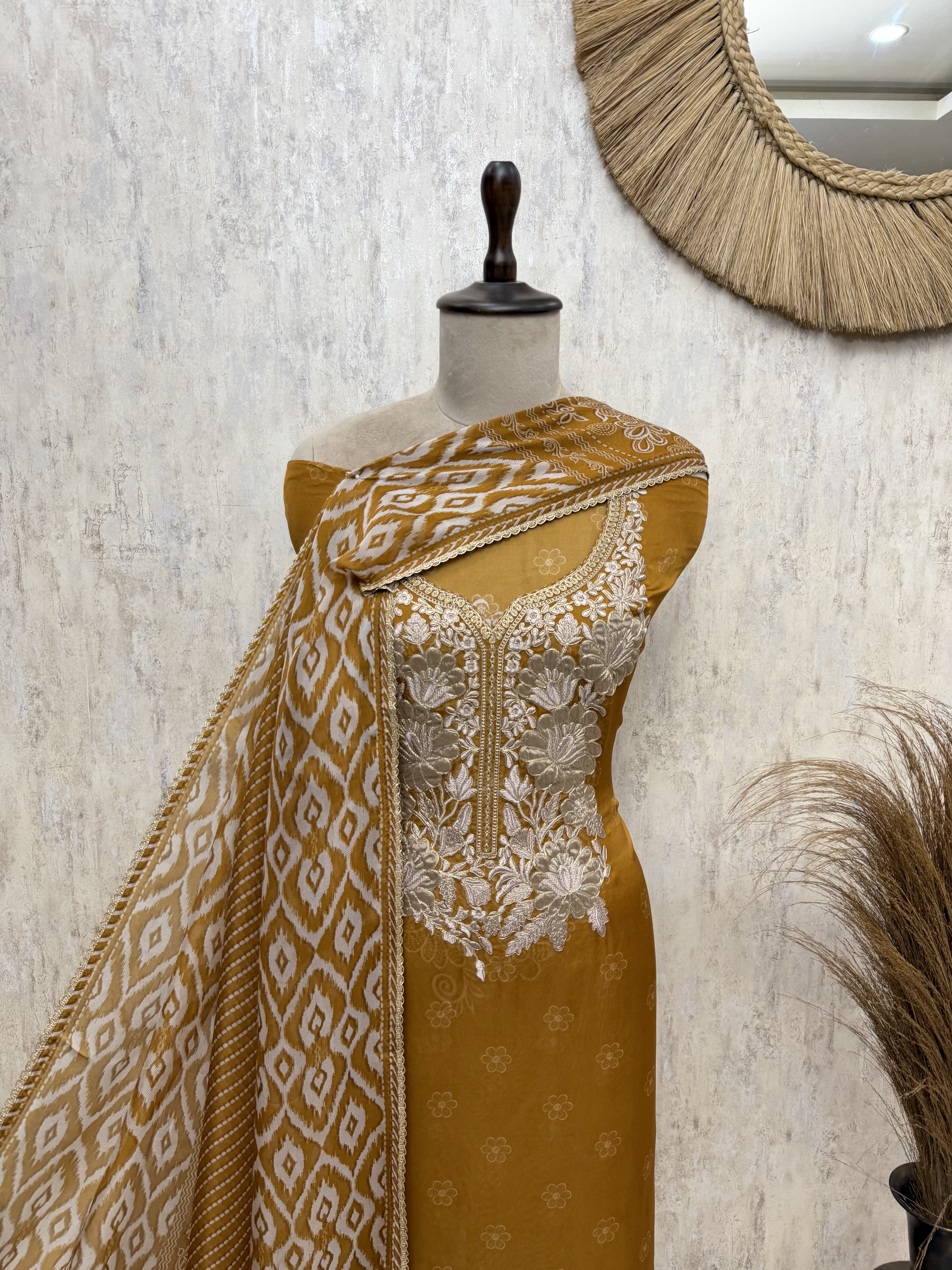 Viraasat-Weave Twill Organza Unstitched Suit