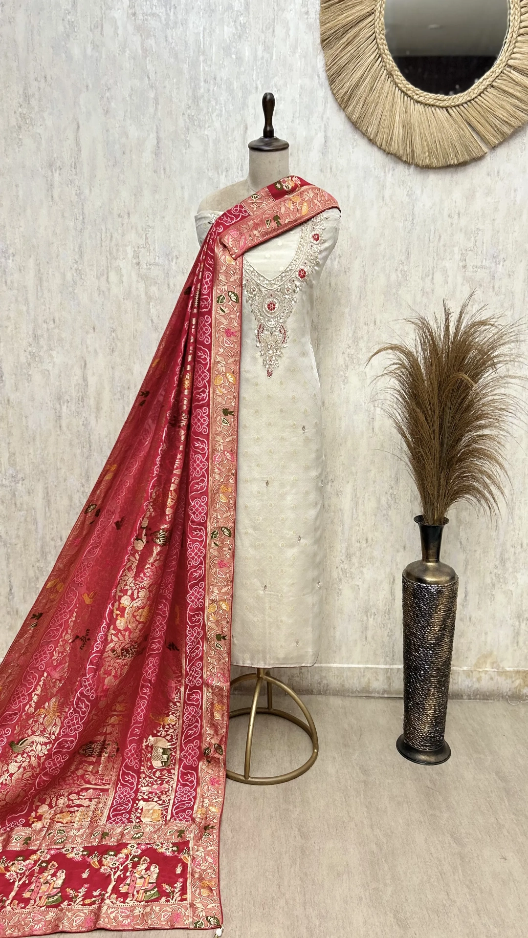 Elegant Tissue Unstitched suit