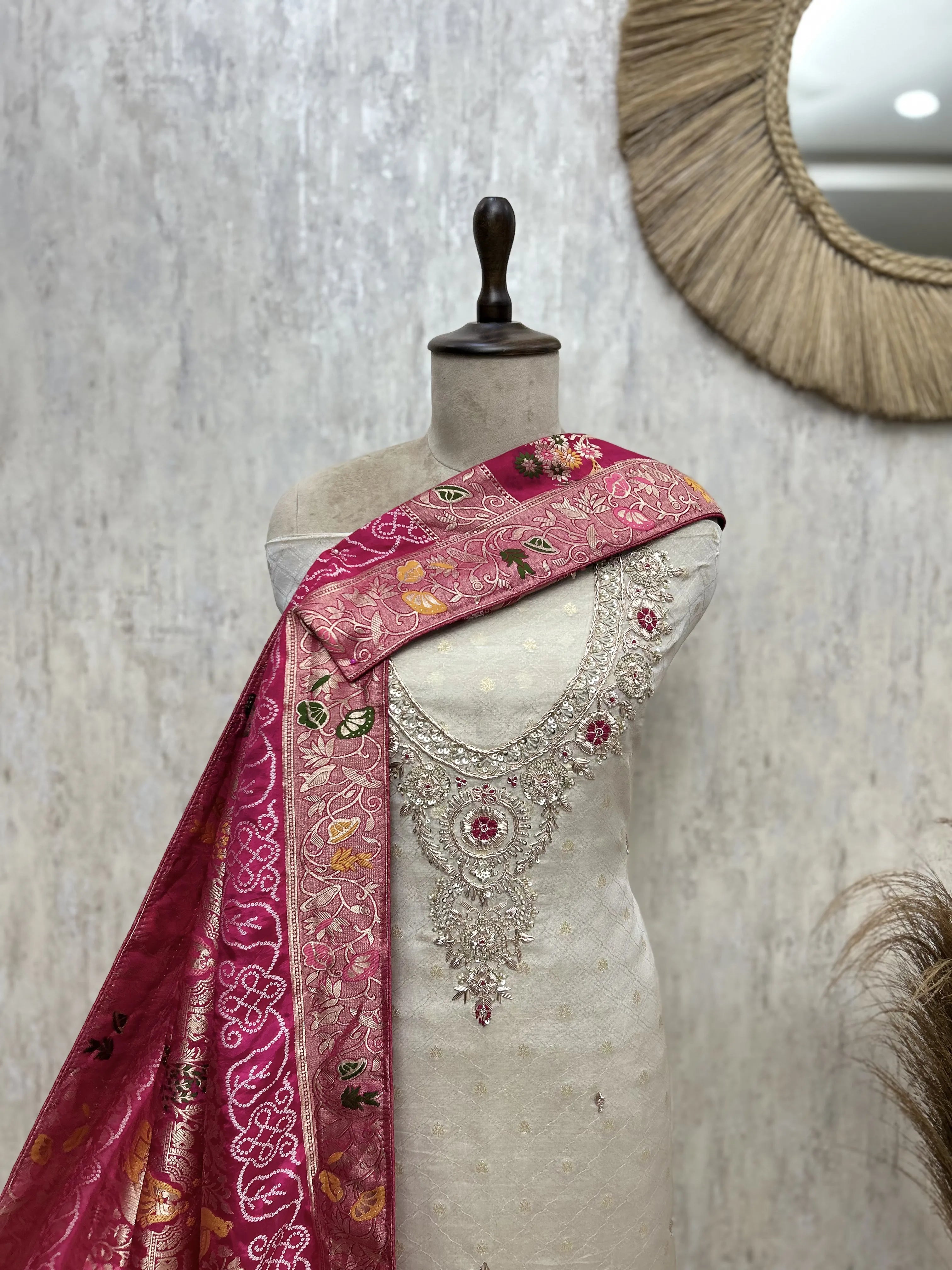 Elegant Tissue Unstitched suit