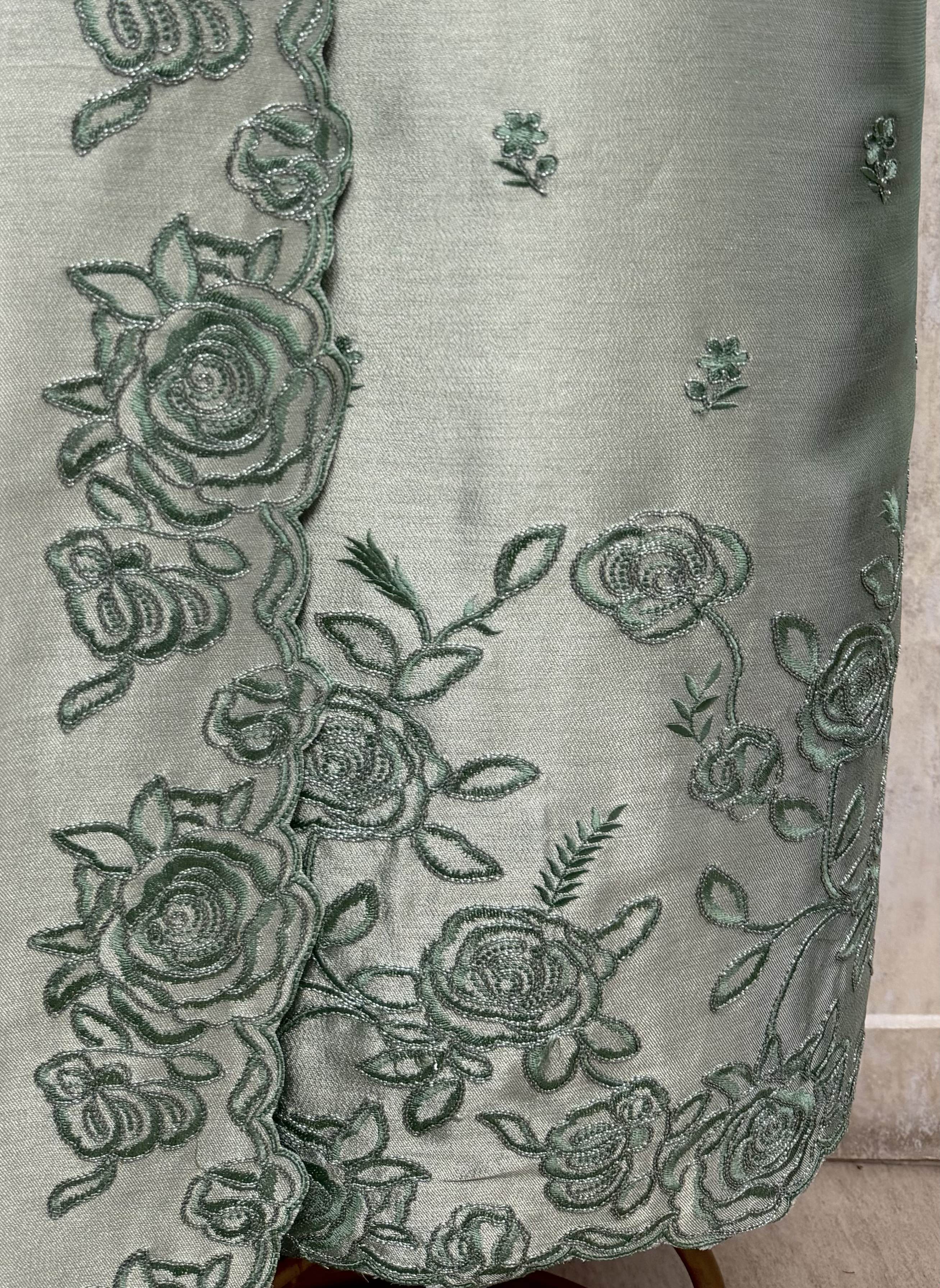 Ethereal Giraffe Tissue Unstitched suits