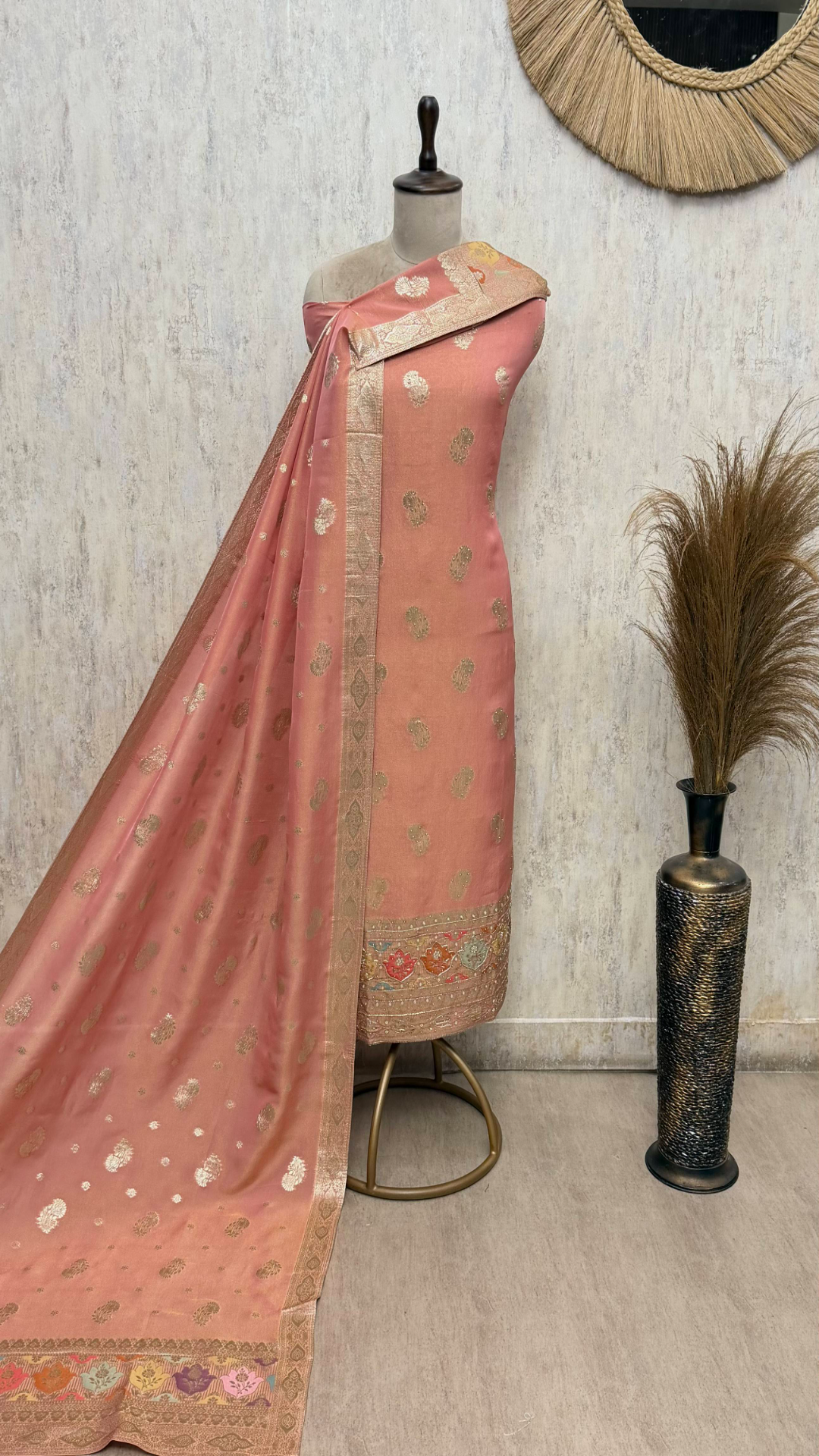 Tissue Exquisite Ensemble Unstitched Suits