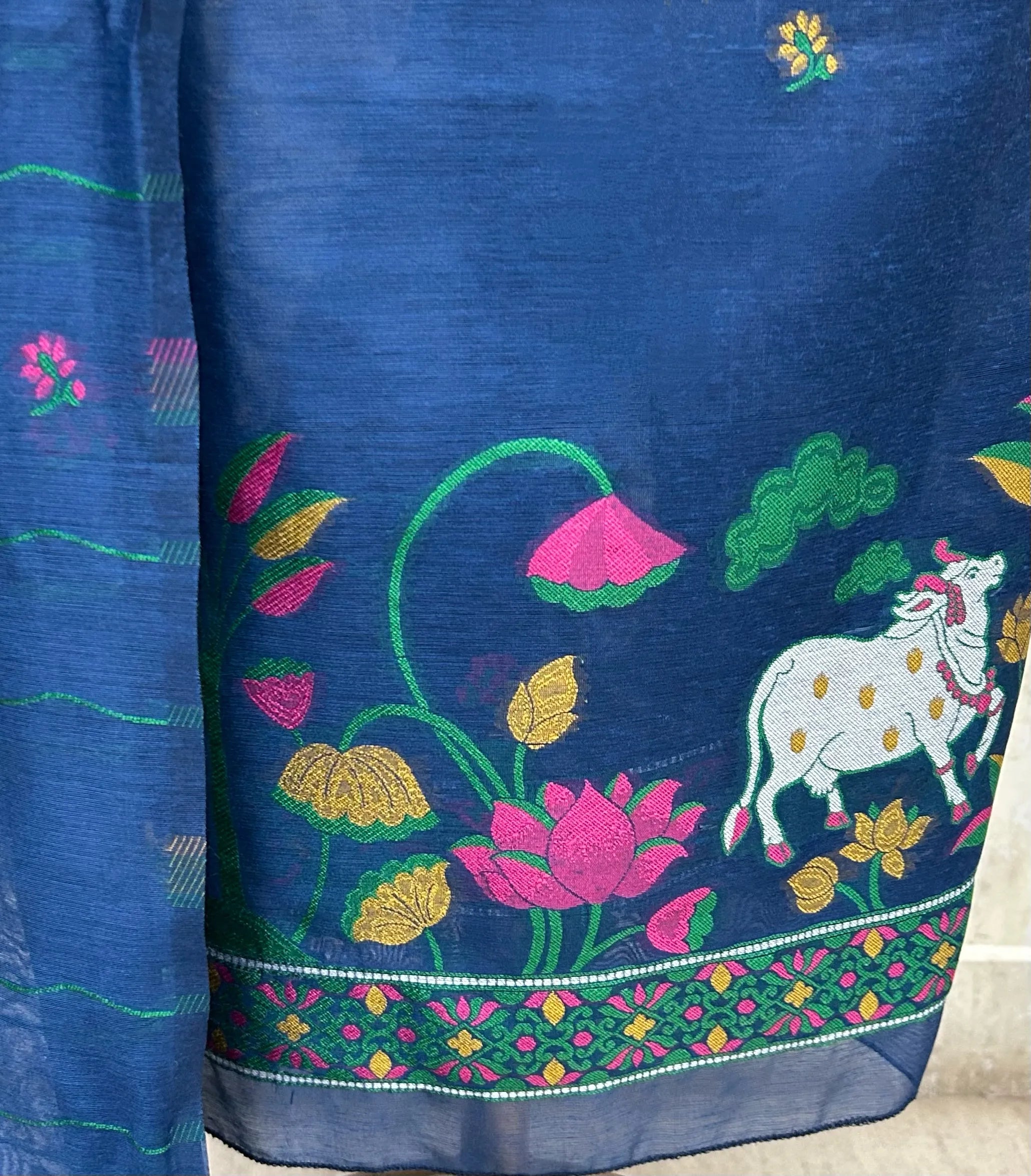 Emerald Floral Heritage Jamdani linen Unstitched suit