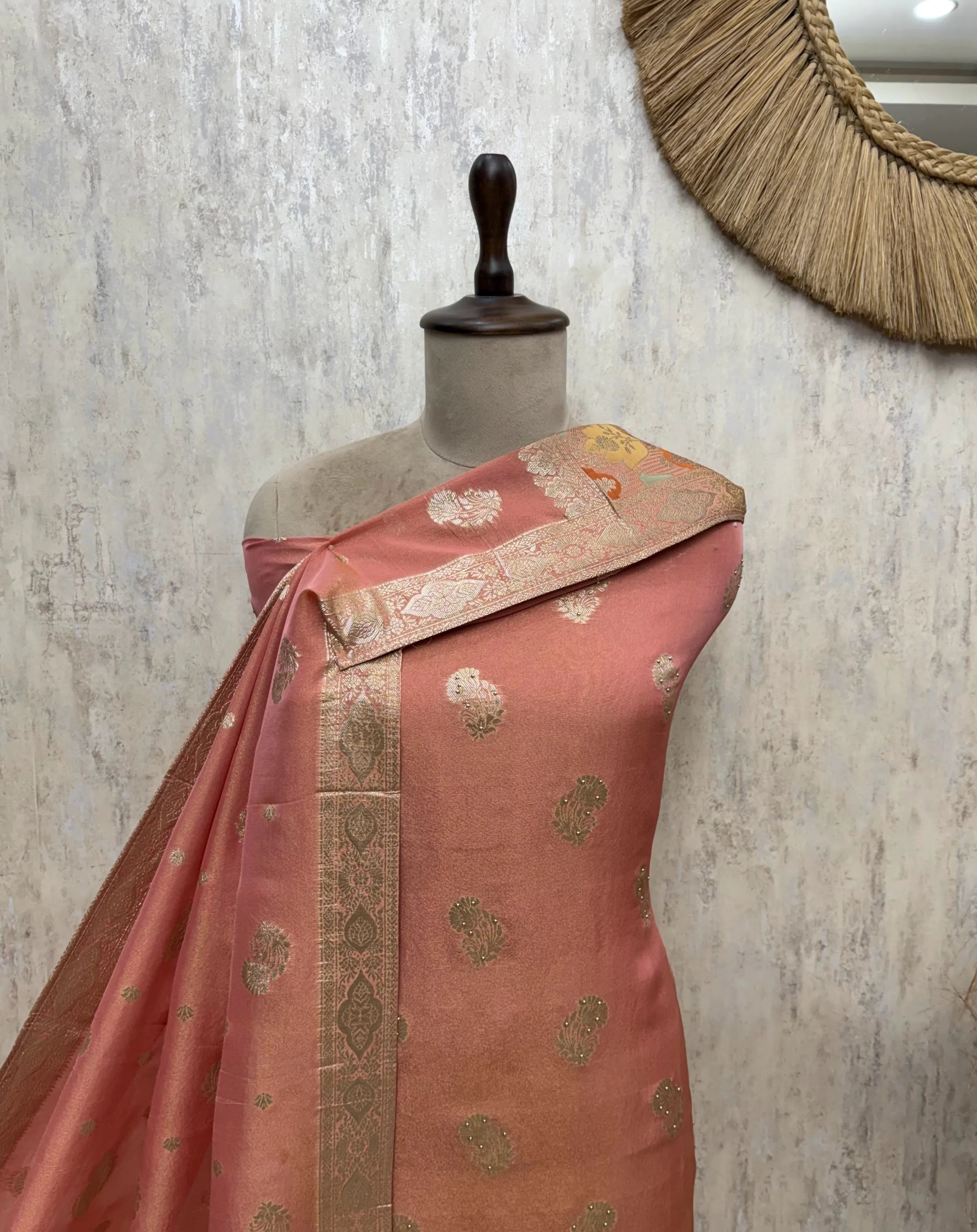 Tissue Exquisite Ensemble Unstitched Suits