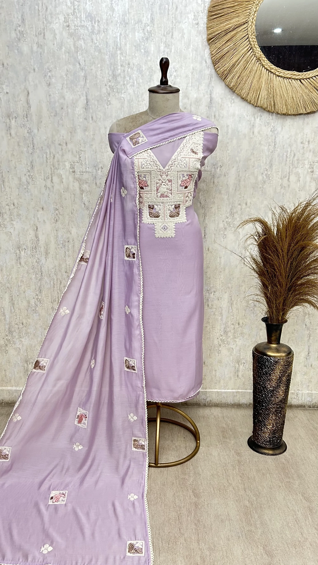 Vintage motid Mul chanderi Unstitched suit