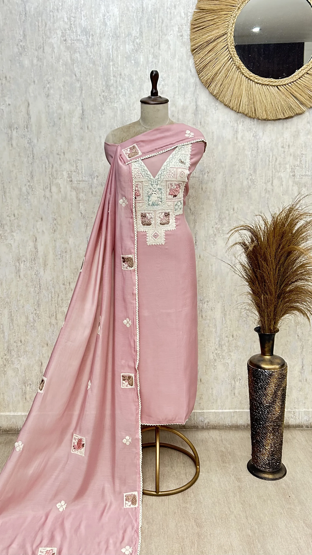 Vintage motid Mul chanderi Unstitched suit
