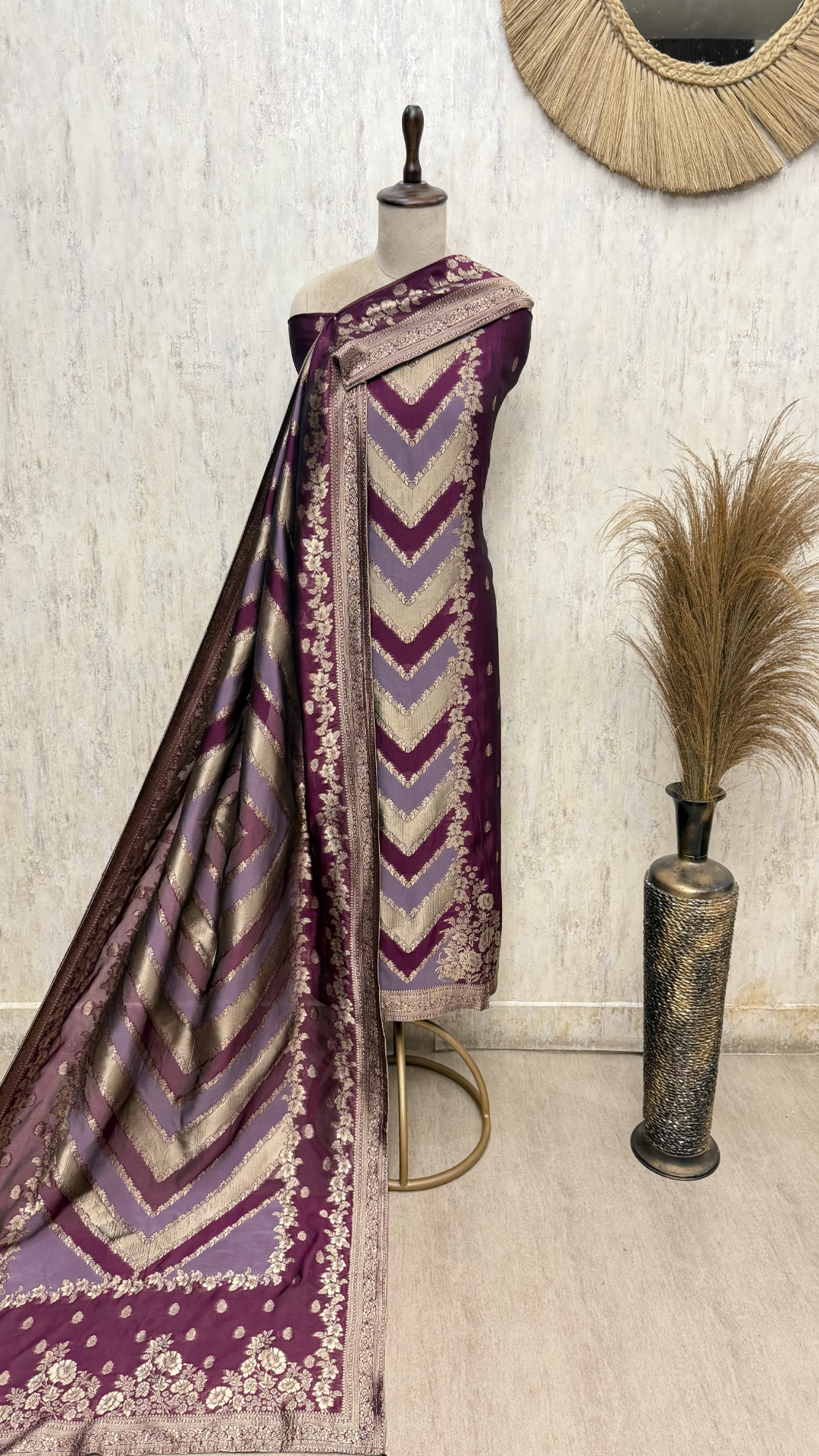Aureate Kanjivaram  Silk Unstitched Suits