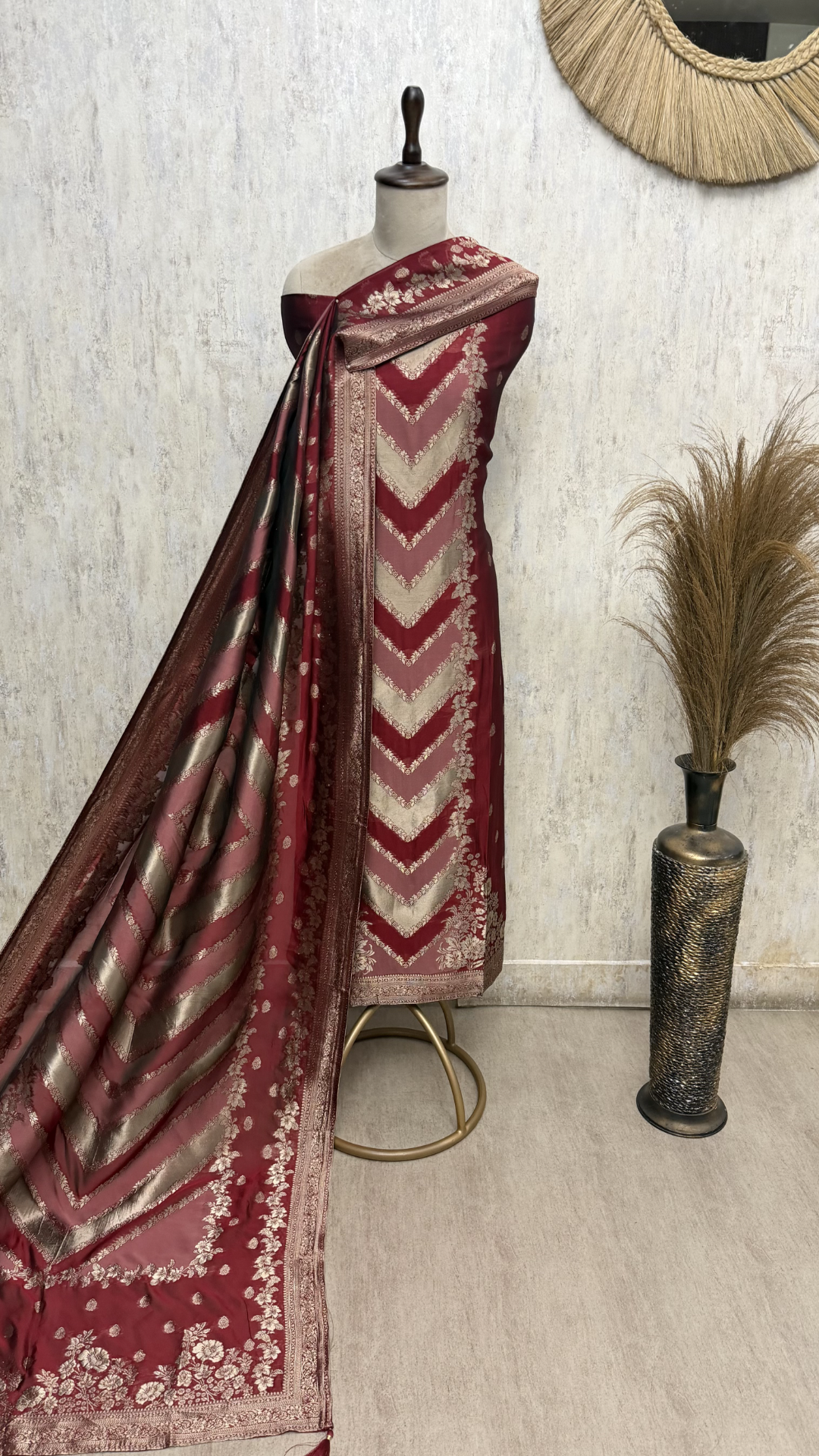 Aureate Kanjivaram  Silk Unstitched Suits