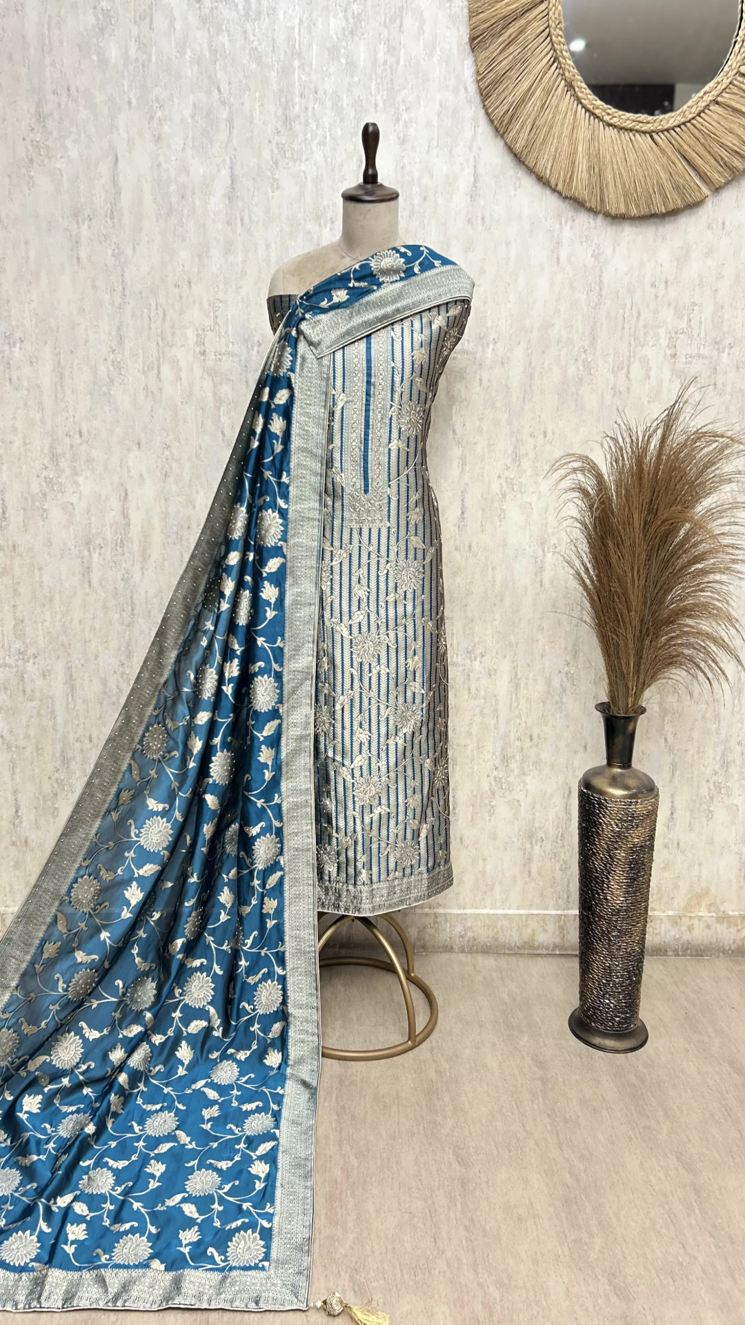 Exquisite Brocade silk Unstitched Suits