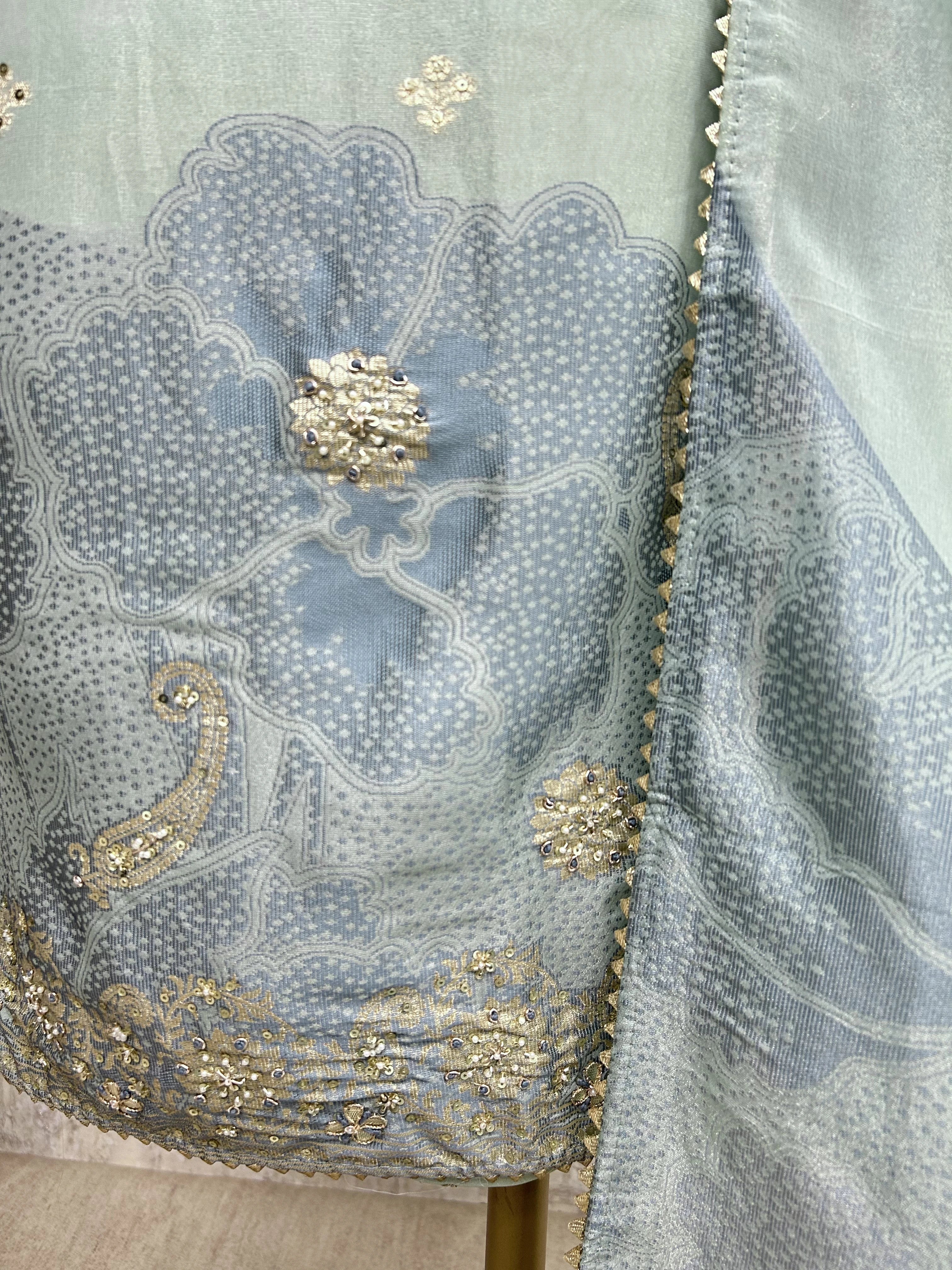 Hand Work Tissue Unstitched Suit Set