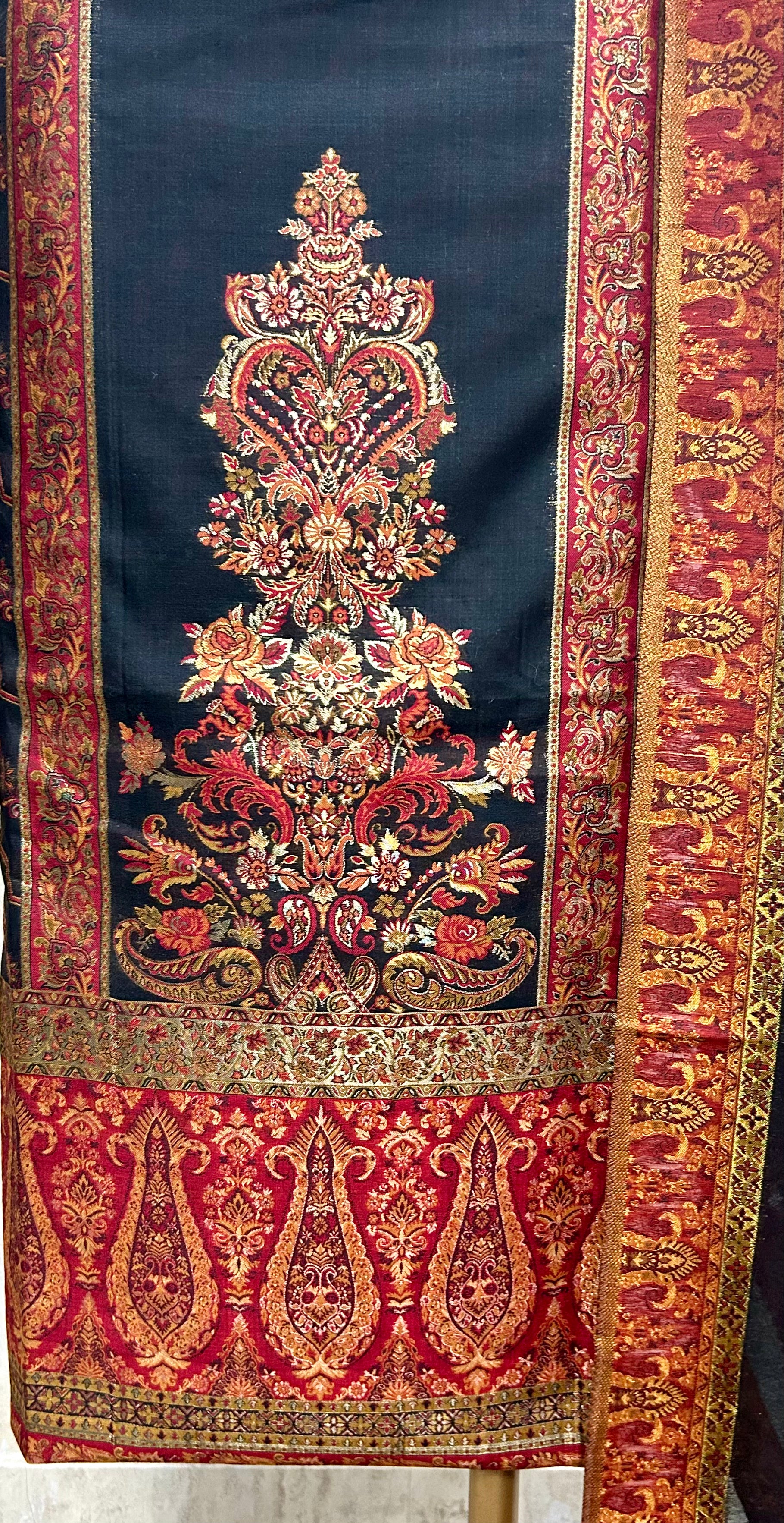 Cotton Silk Unstitched Suit Set Featuring Cotton Silk Dupatta