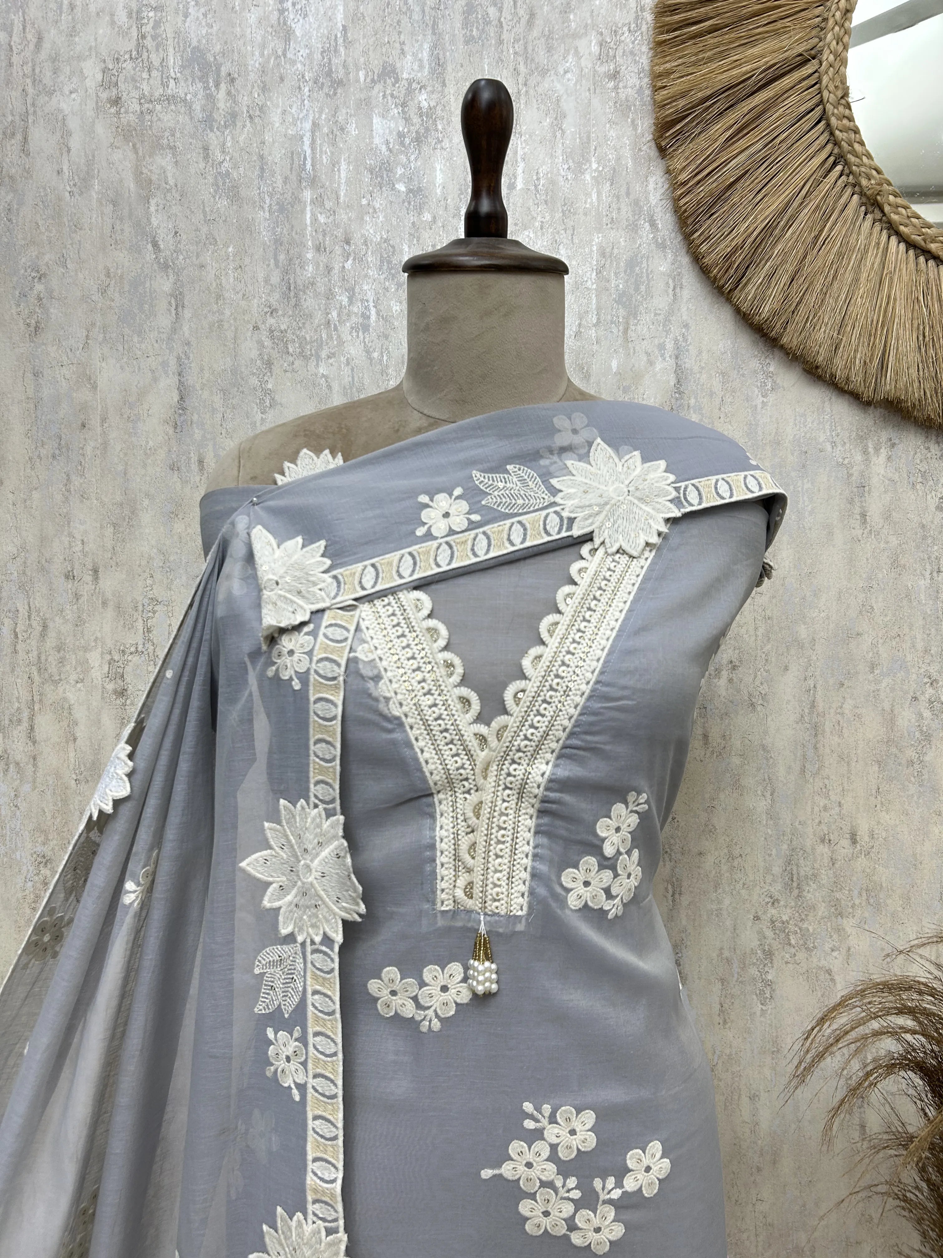 Elegant Mul chanderi Unstitched Suit
