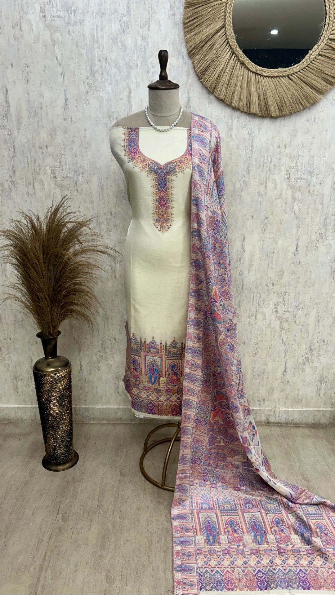 Kani Weaving Silk Unstitched Suit