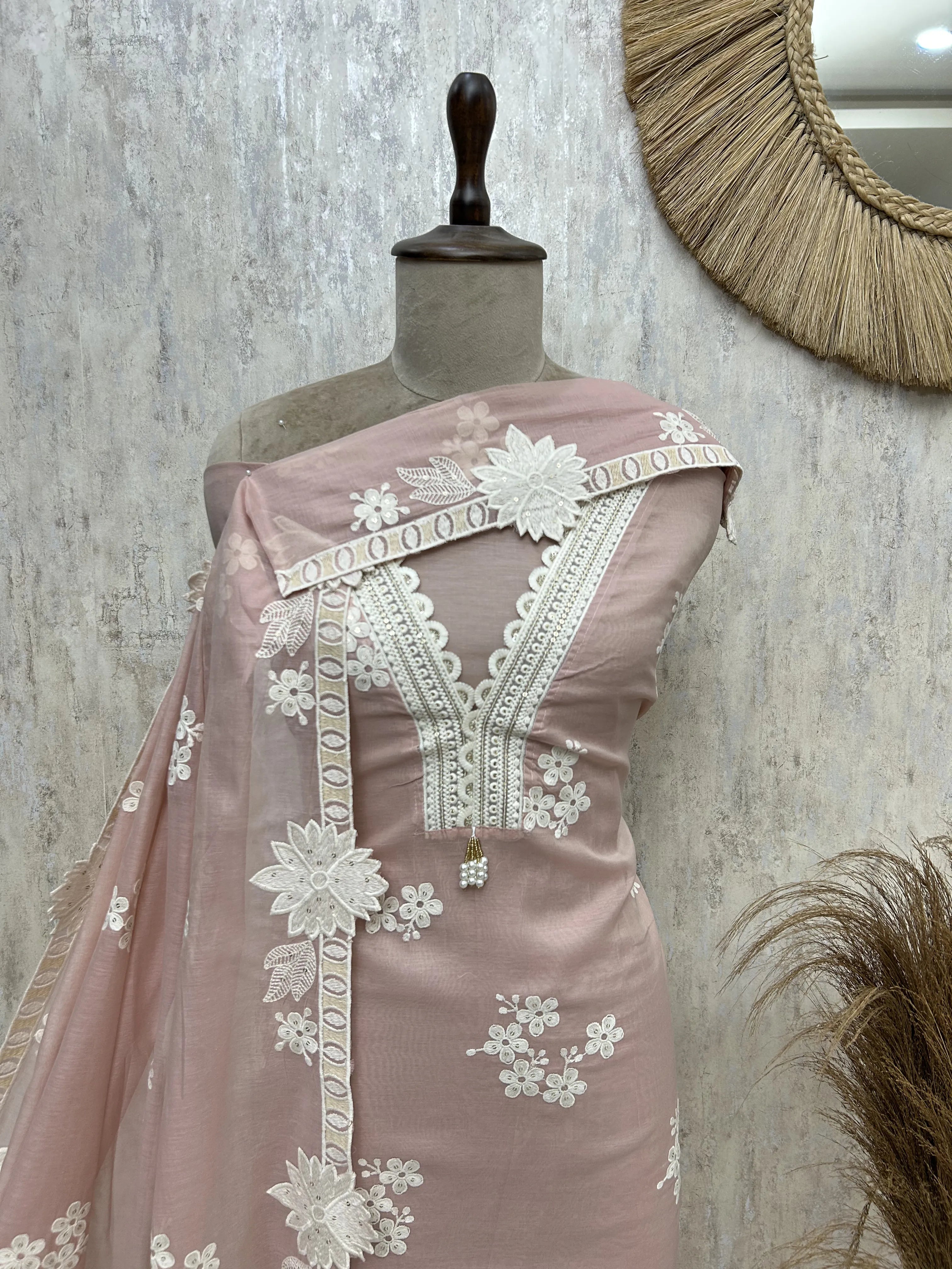 Elegant Mul chanderi Unstitched Suit