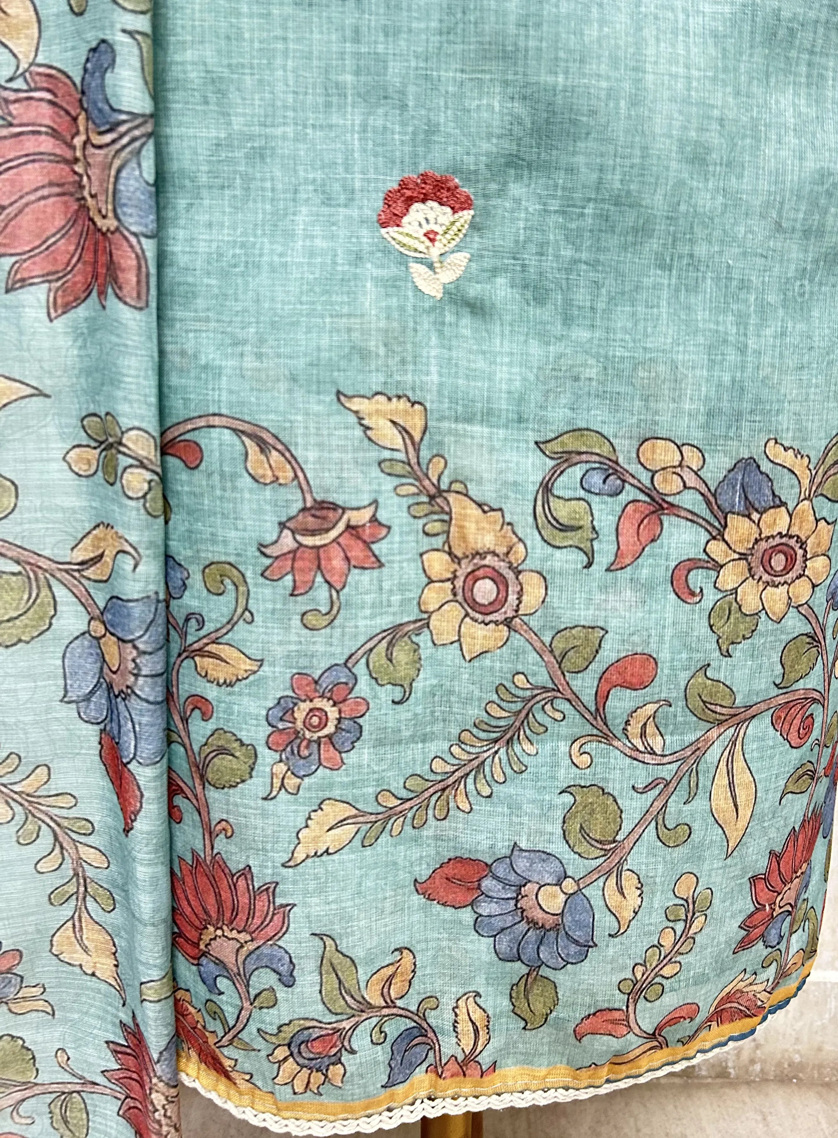 Floral Embroidered Linen Unstitched Suit