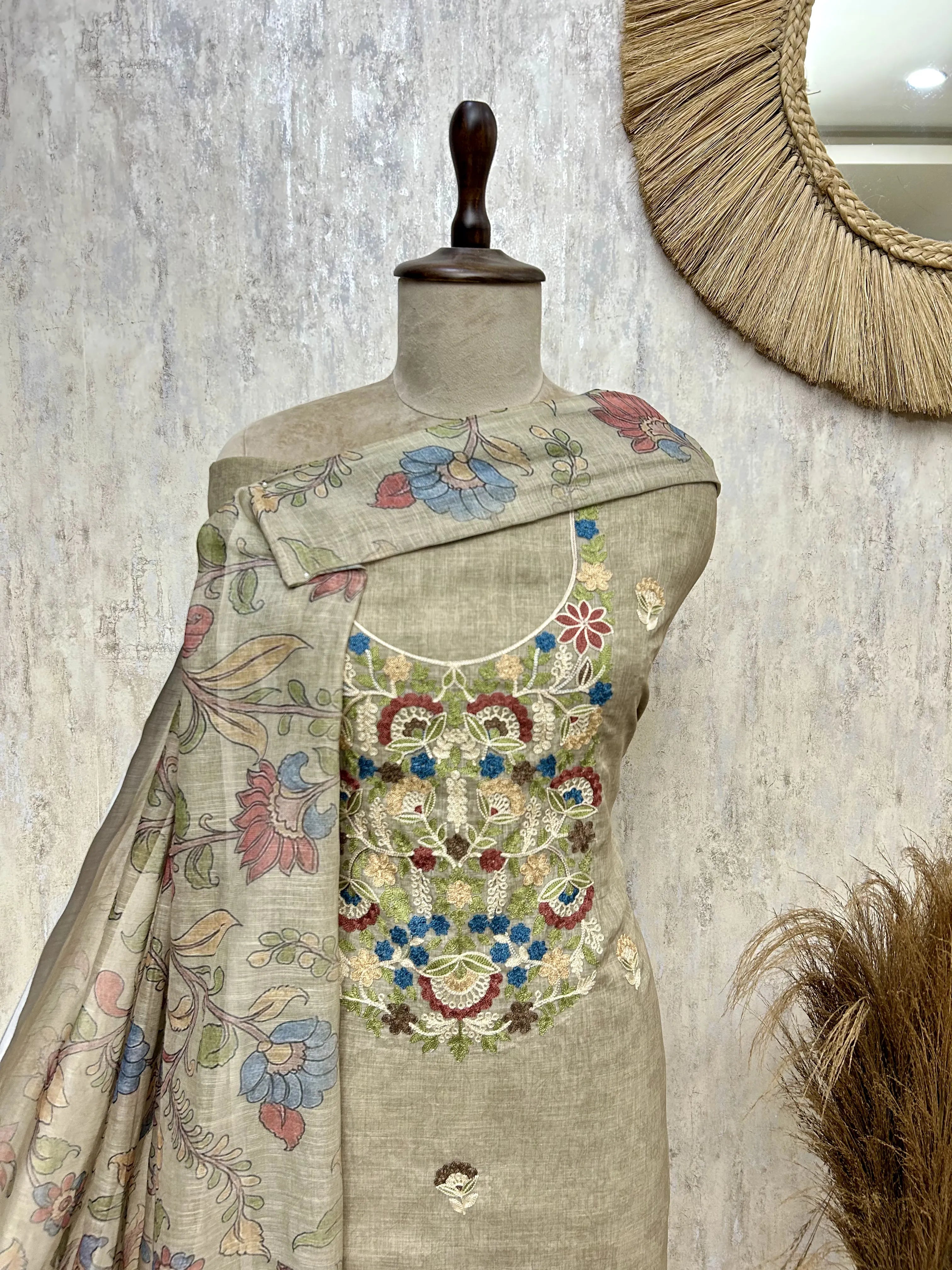 Floral Embroidered Linen Unstitched Suit
