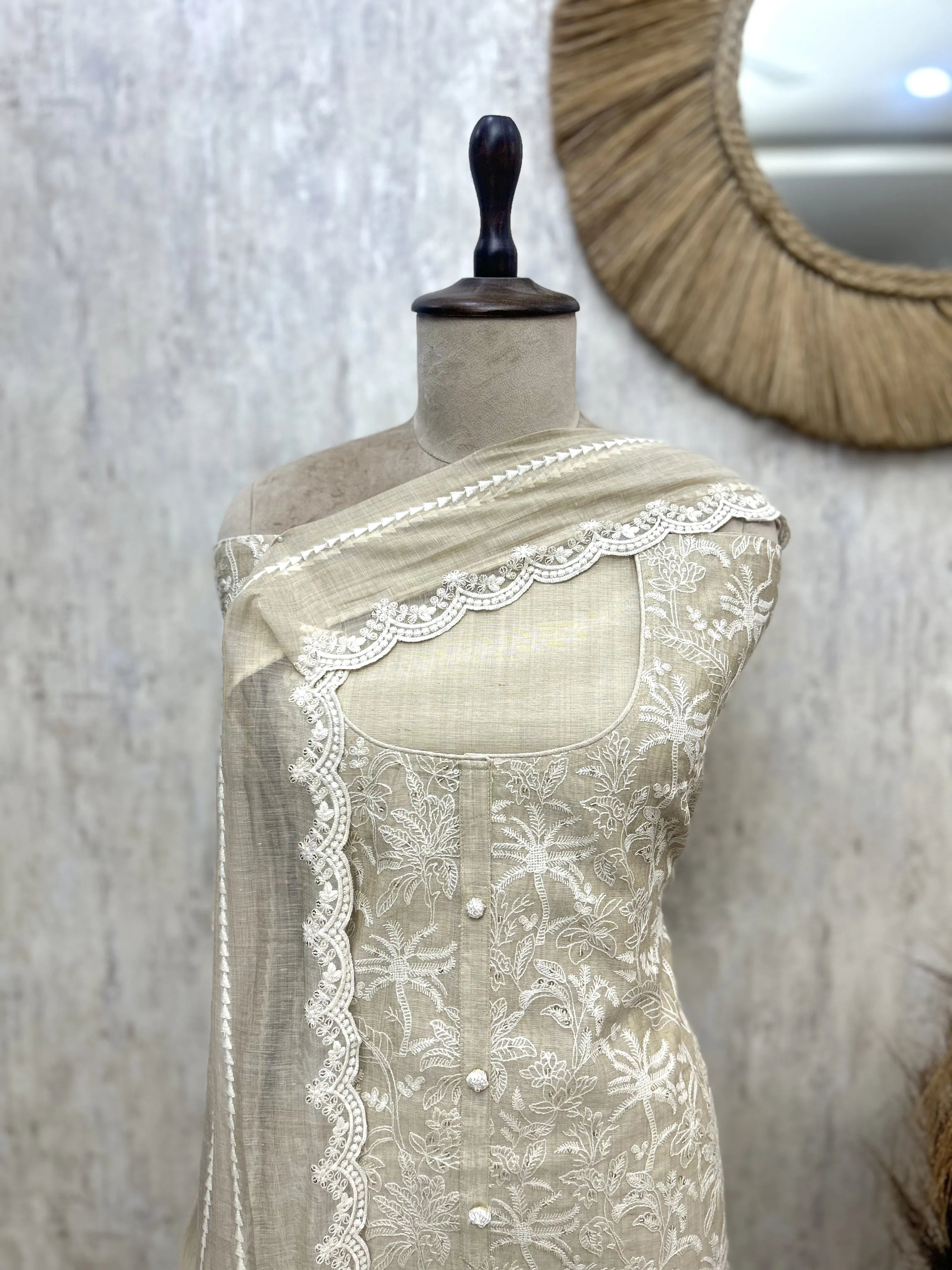 Classic Maheshwari Weave Unstitched suit