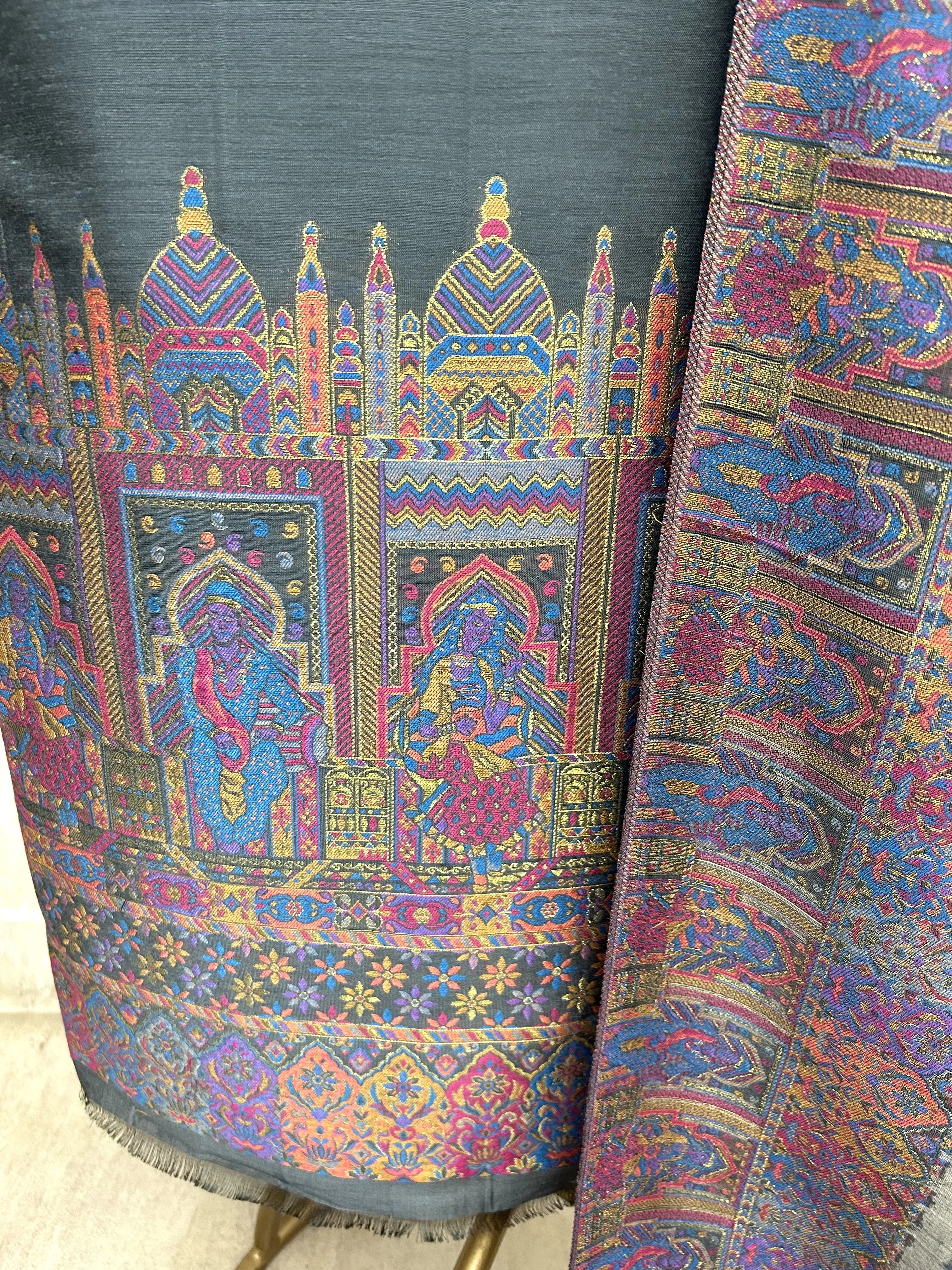 Kani Weaving Silk Unstitched Suit