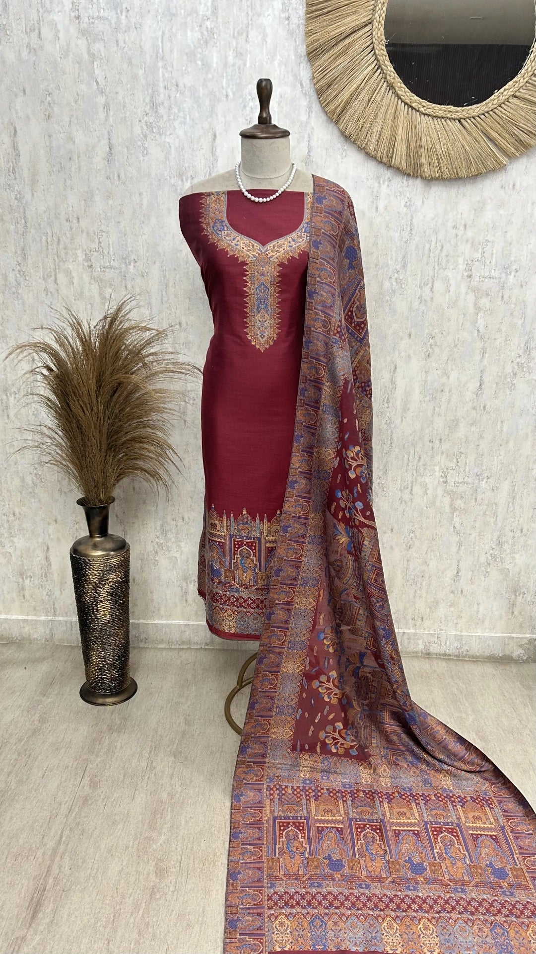 Kani Weaving Silk Unstitched Suit