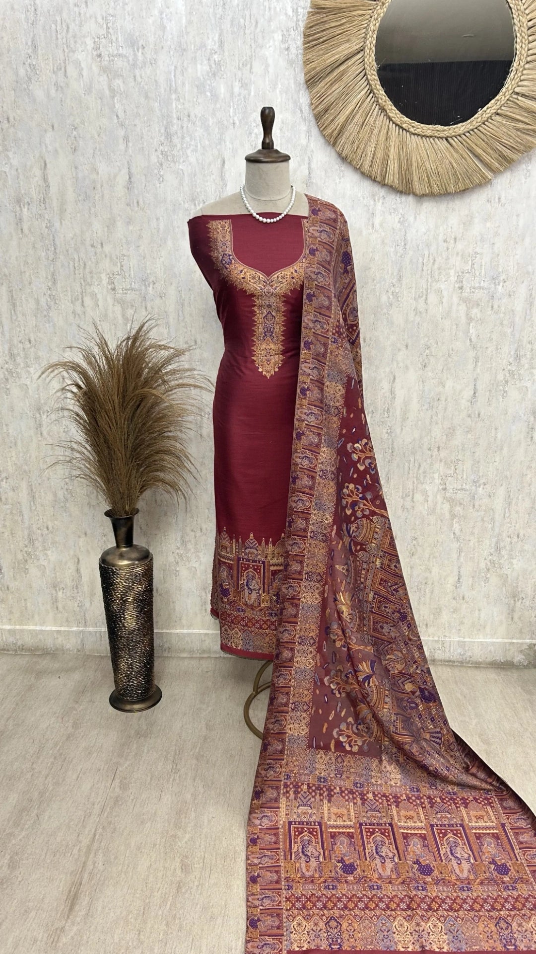 Kani Weaving Silk Unstitched Suit