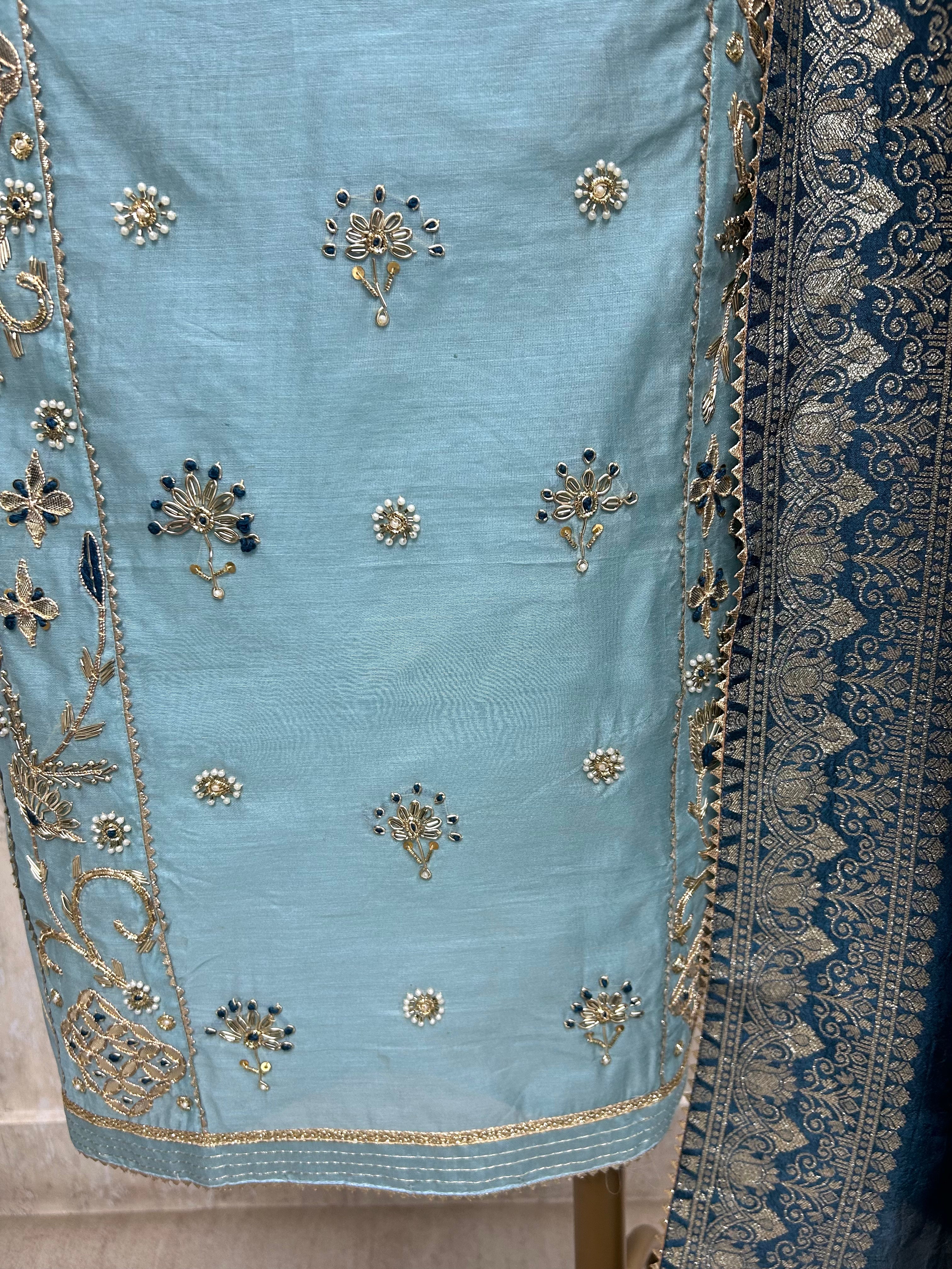 Elegant panel unstitched suit set