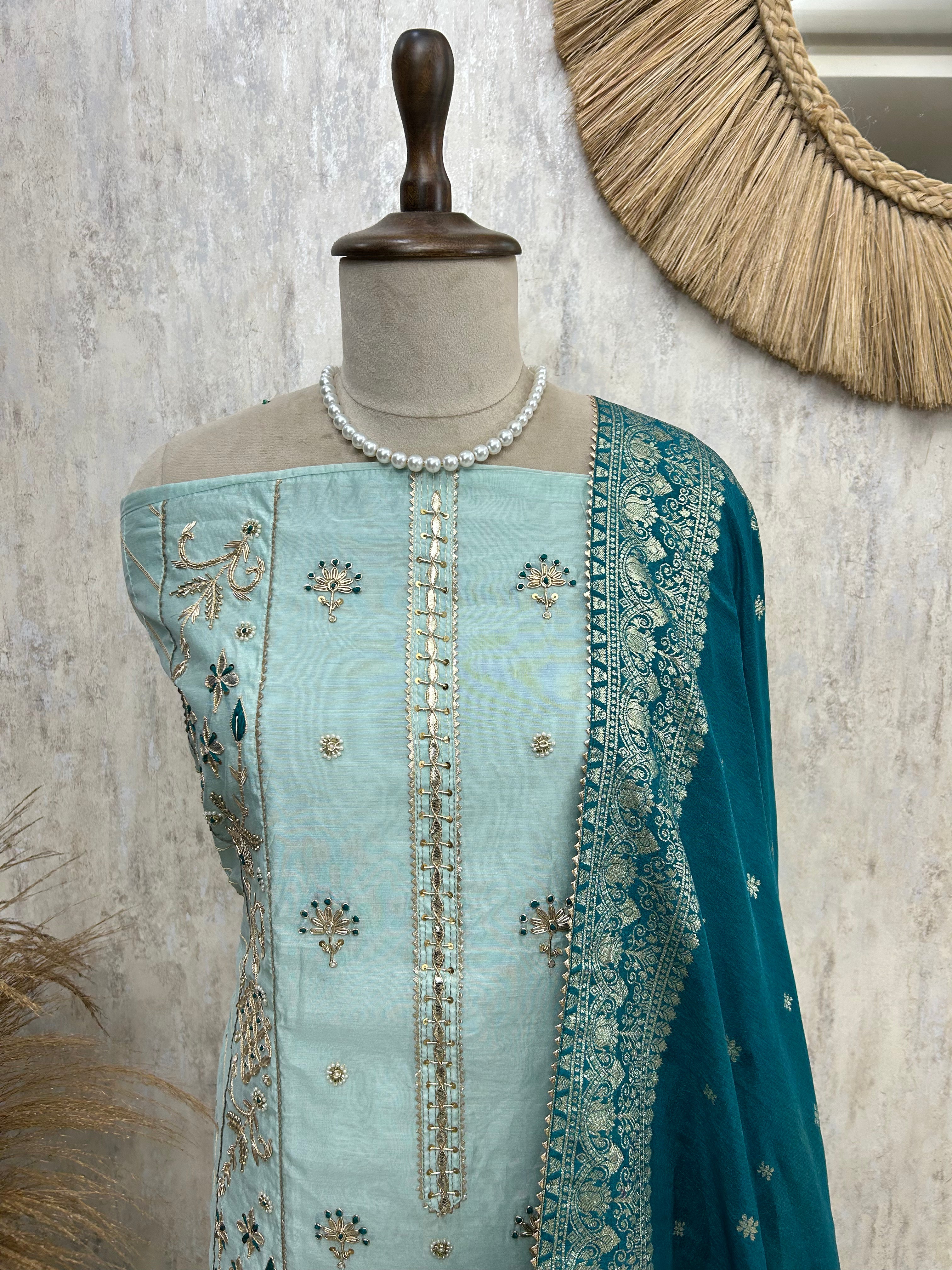 Elegant panel unstitched suit set