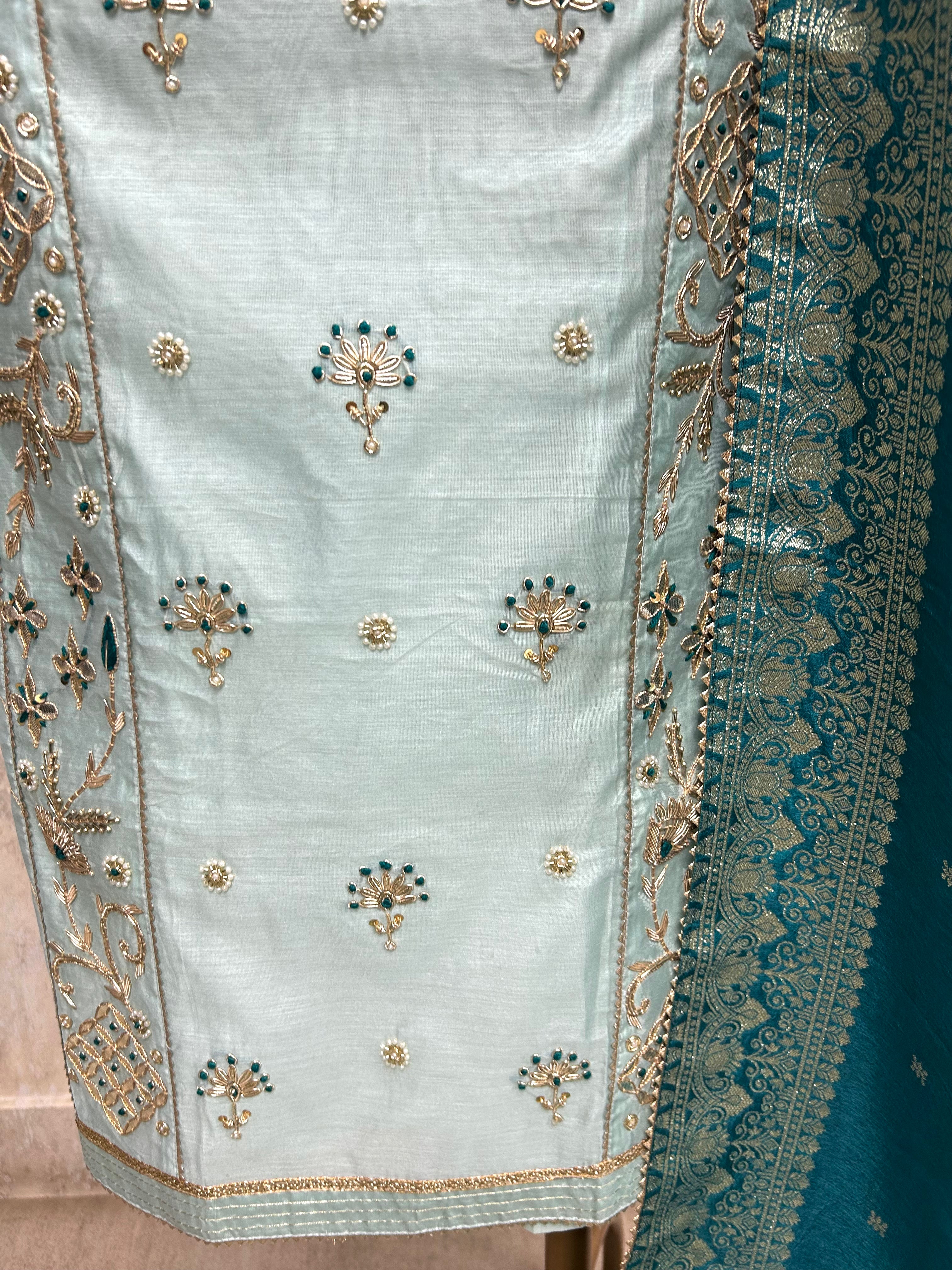 Elegant panel unstitched suit set