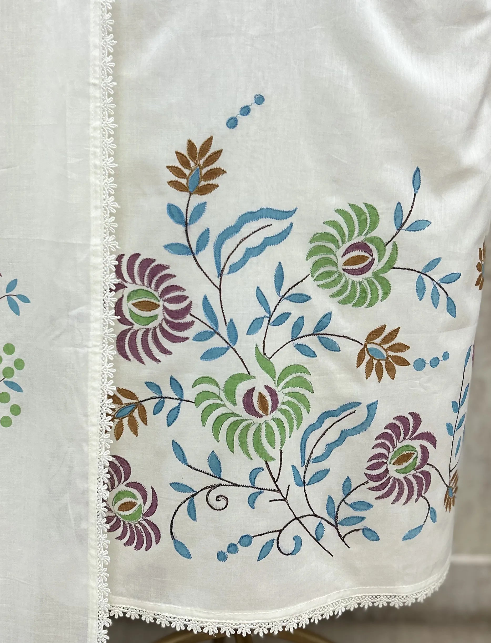 Pearl Embroidered Elegance Mul chanderi Unstitched suit