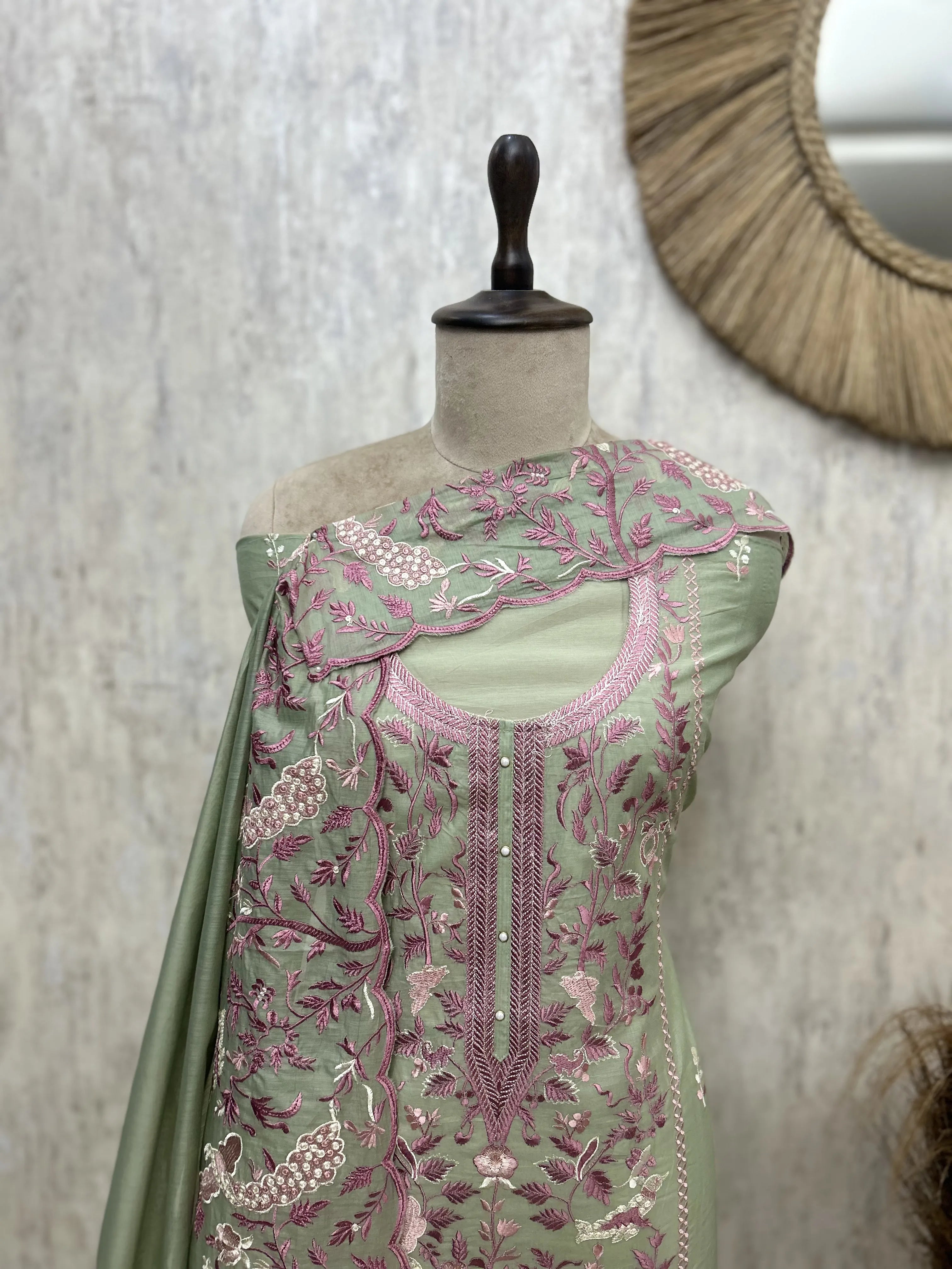 Floral Mul chanderi Unstitched suit