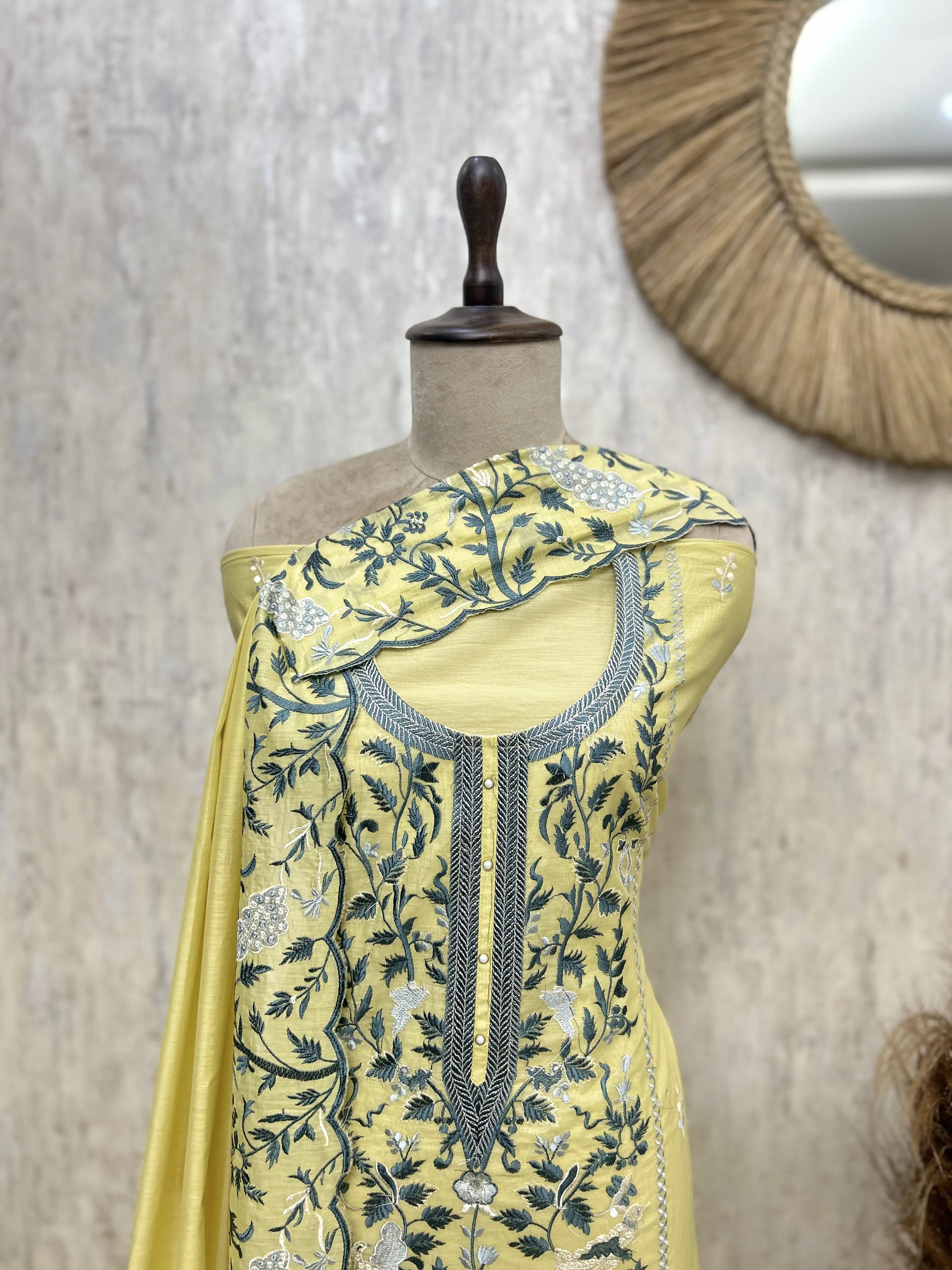 Floral Mul chanderi Unstitched suit