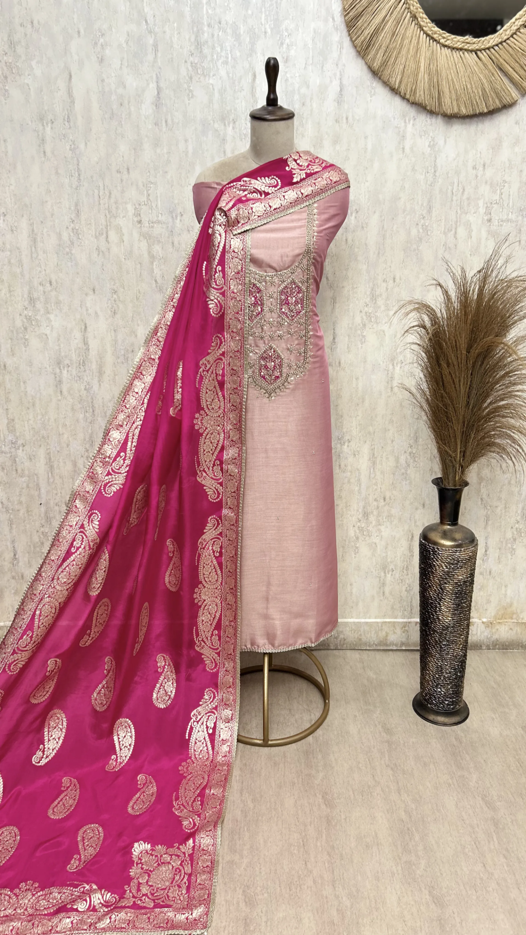 Touch of traditional Giraffe Tissue Unstitched Suits