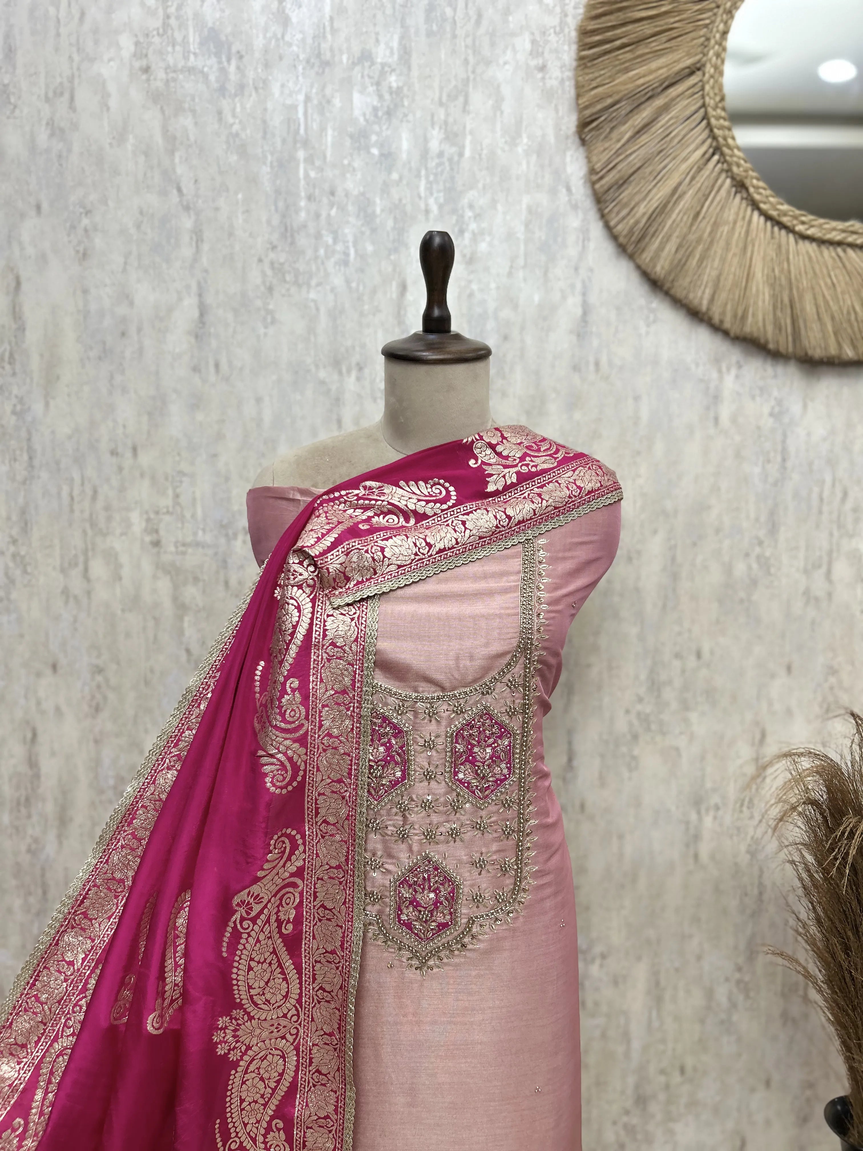 Touch of traditional Giraffe Tissue Unstitched Suits