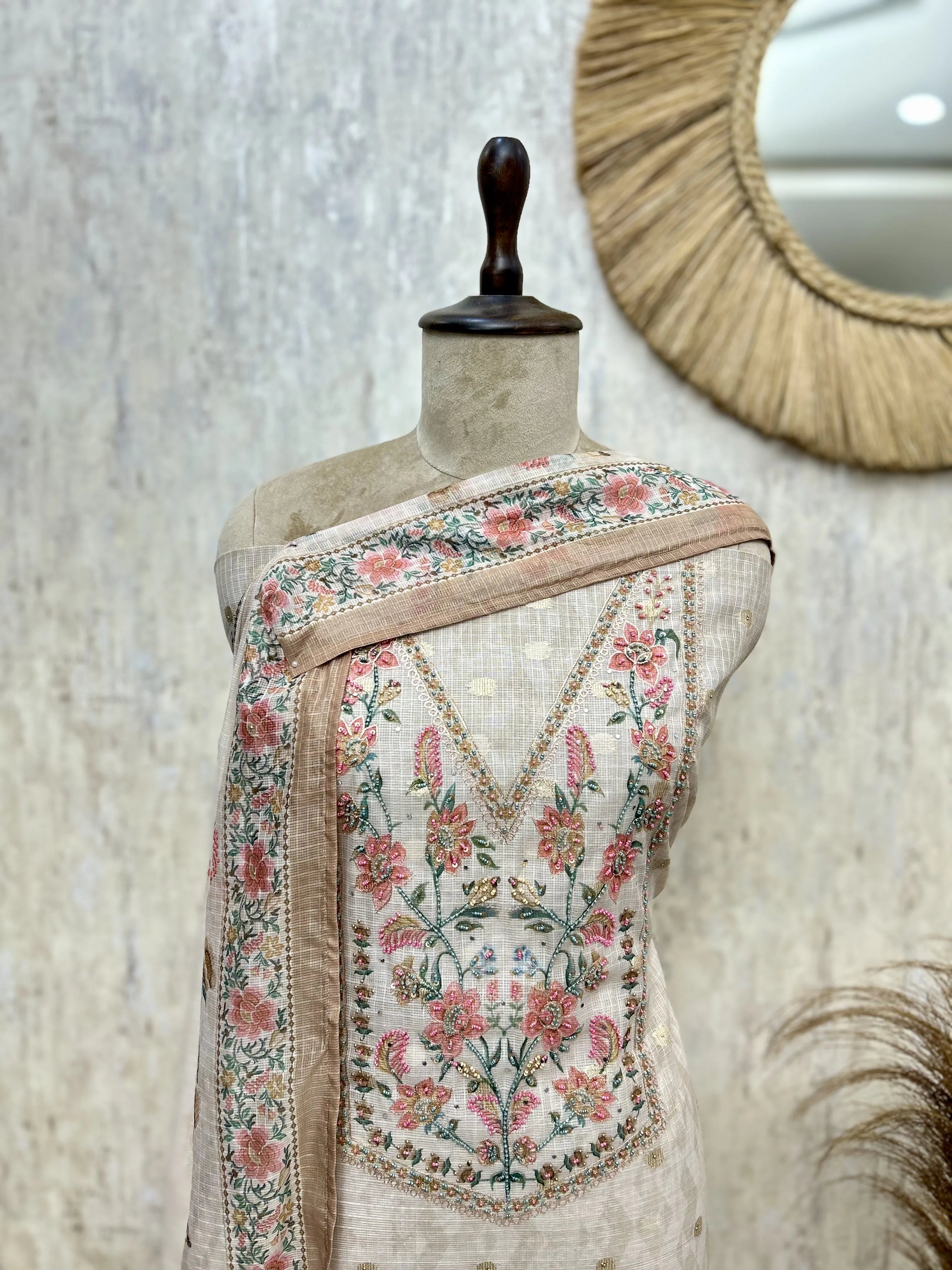 Unik Style Kota Unstitched suit
