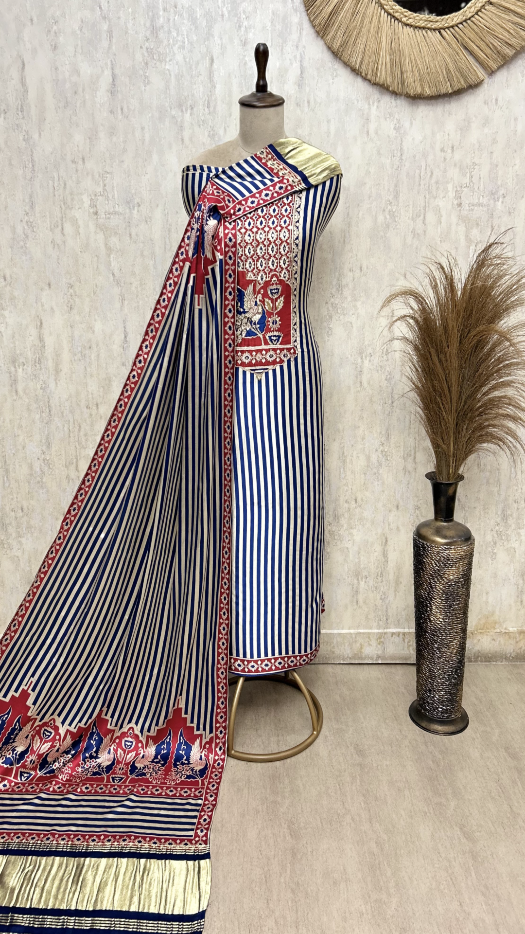 Splendid Heritage Gajji Silk Patterned Unstitched Suit
