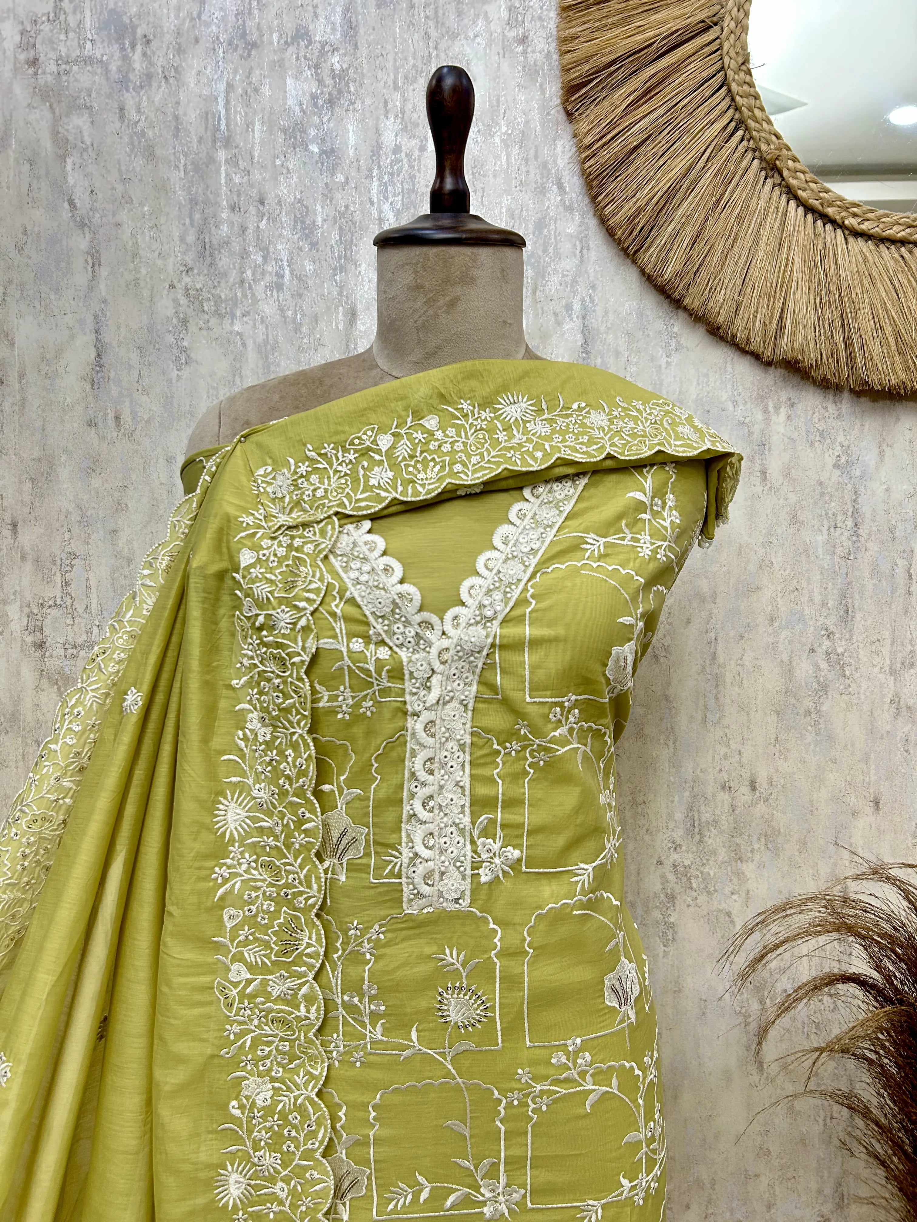 Rustic Print Elegance Linen Unstitched Suit