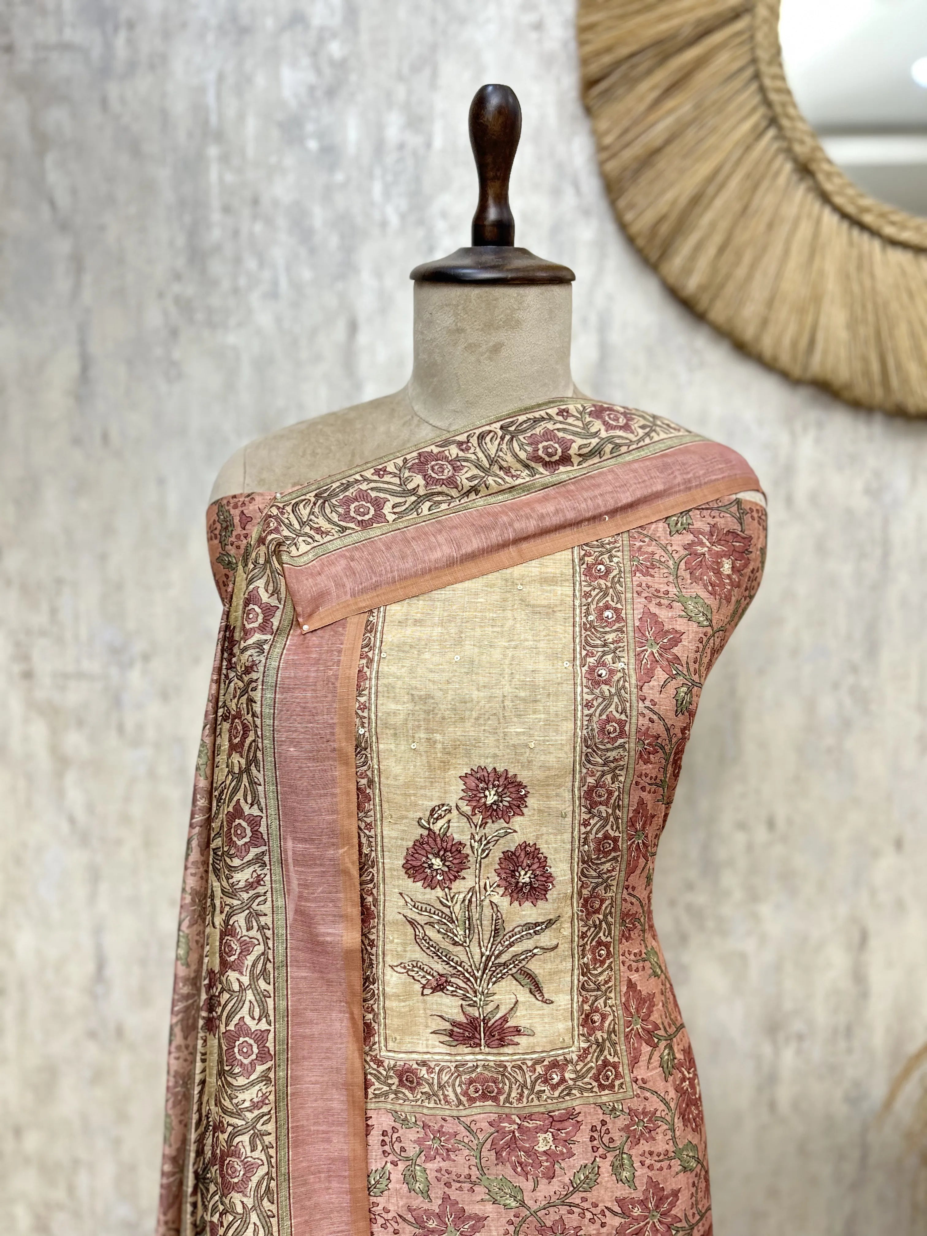 Chic Ethnic Ensemble Maheshwari Unstitched suit