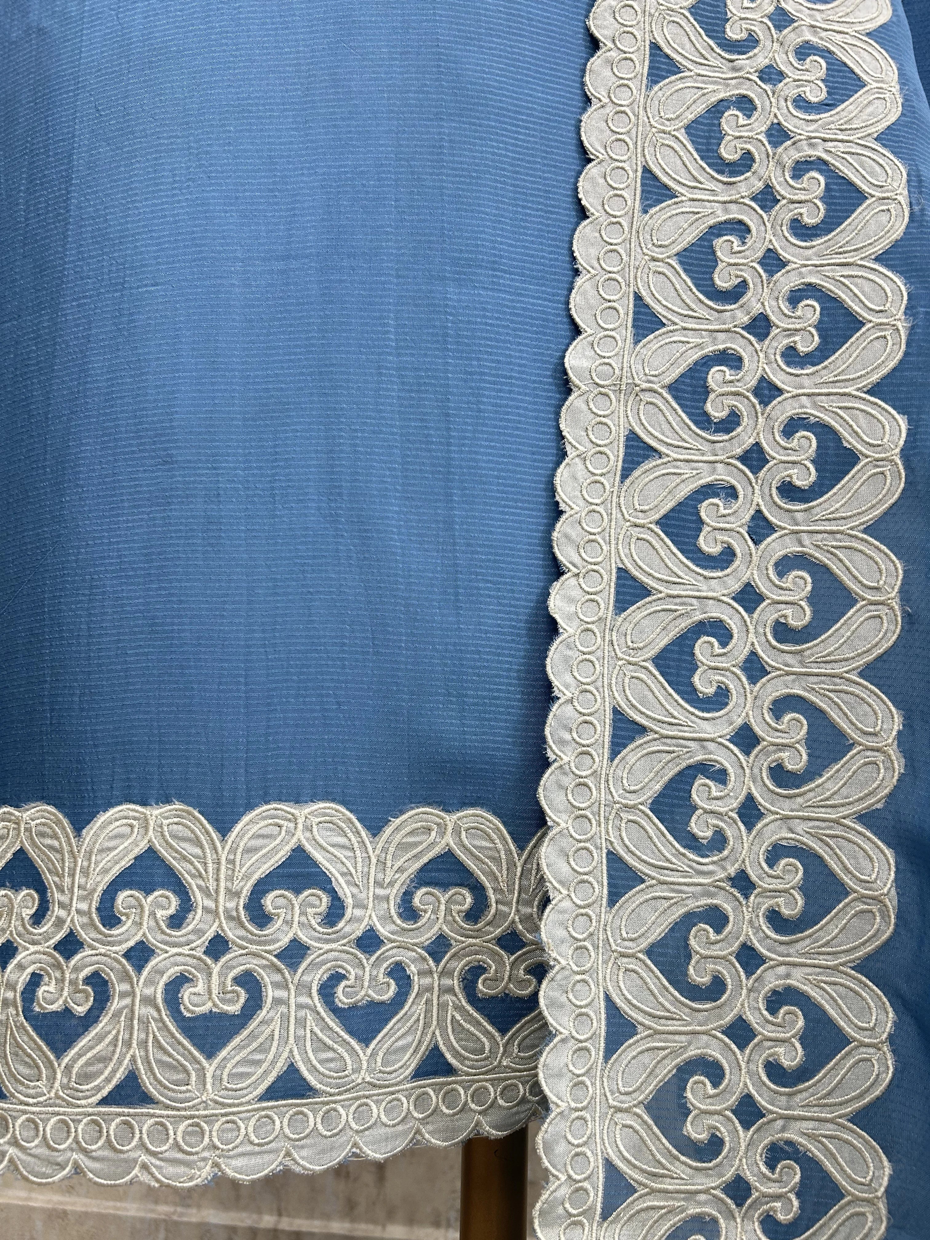 Muslin Unstitched Suit Set With Applique Work