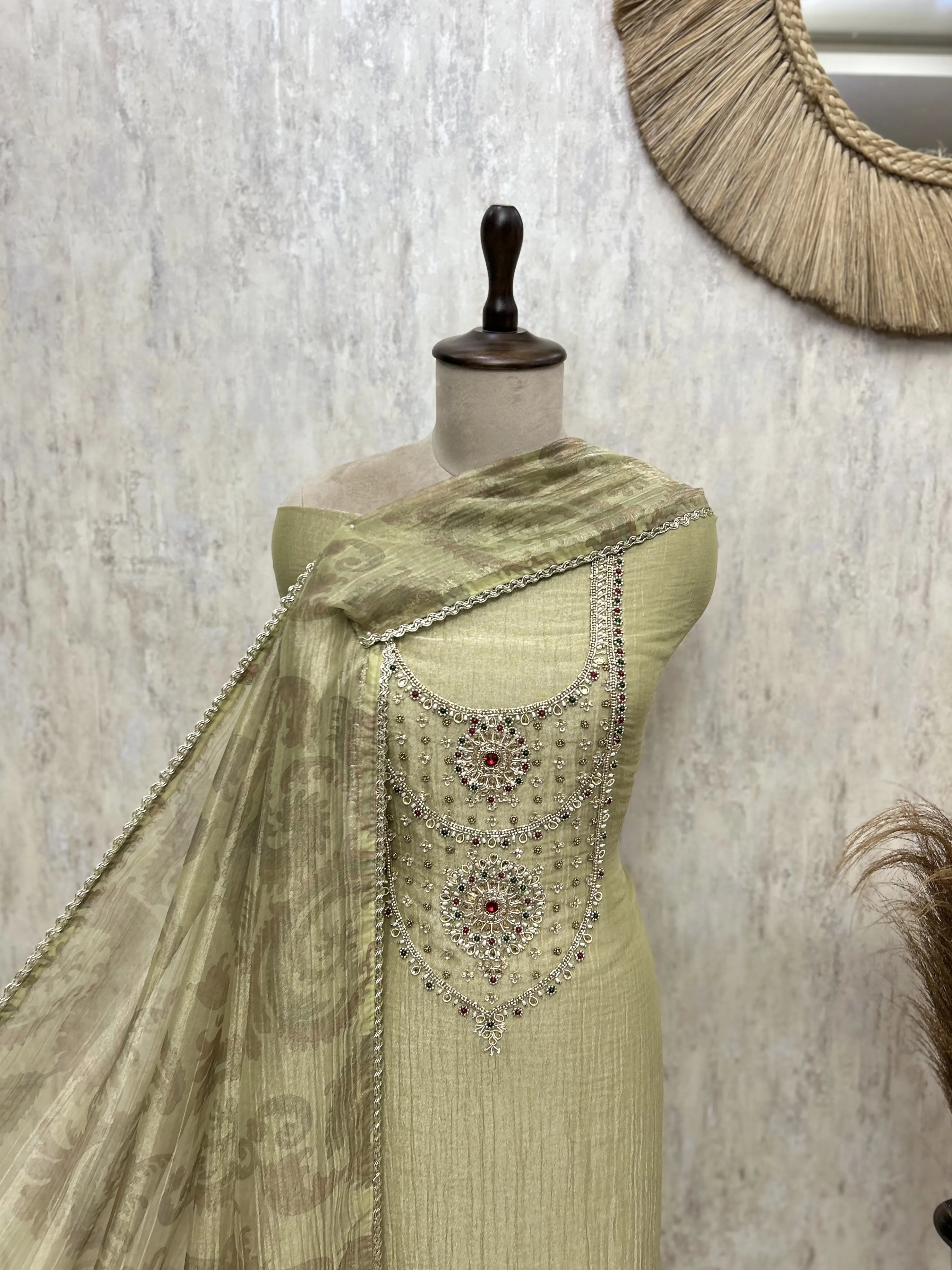 Opulent Paisley Crush Tissue Ensemble Unstitched Suits