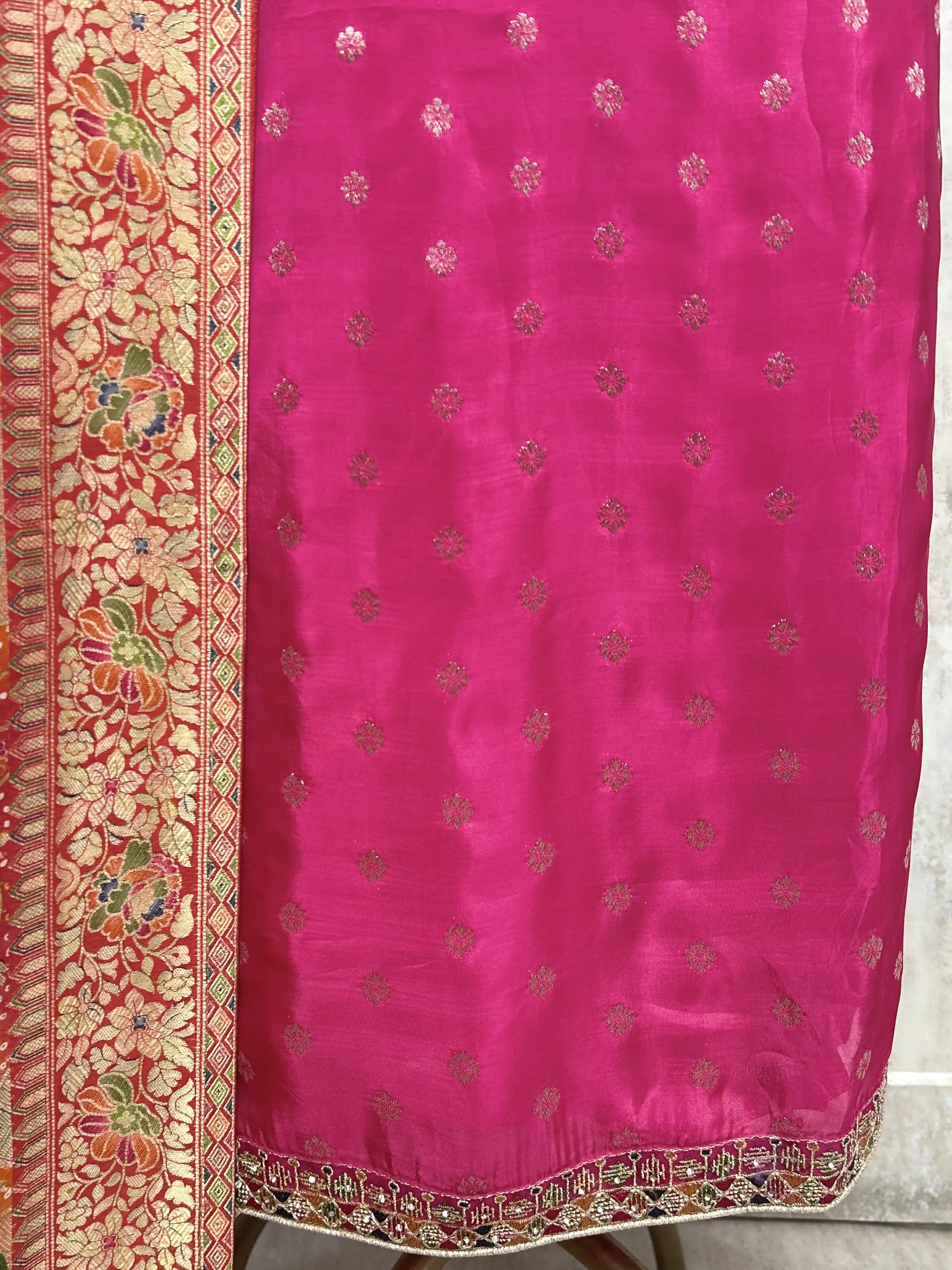 Timeless Grandeur Dola Silk Unstitched Suits